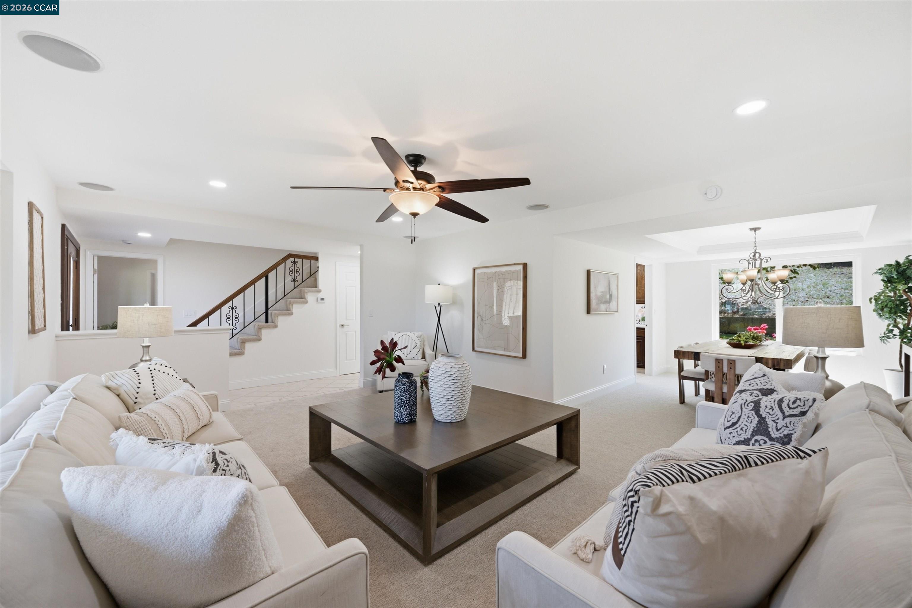 204 Lasso Cir