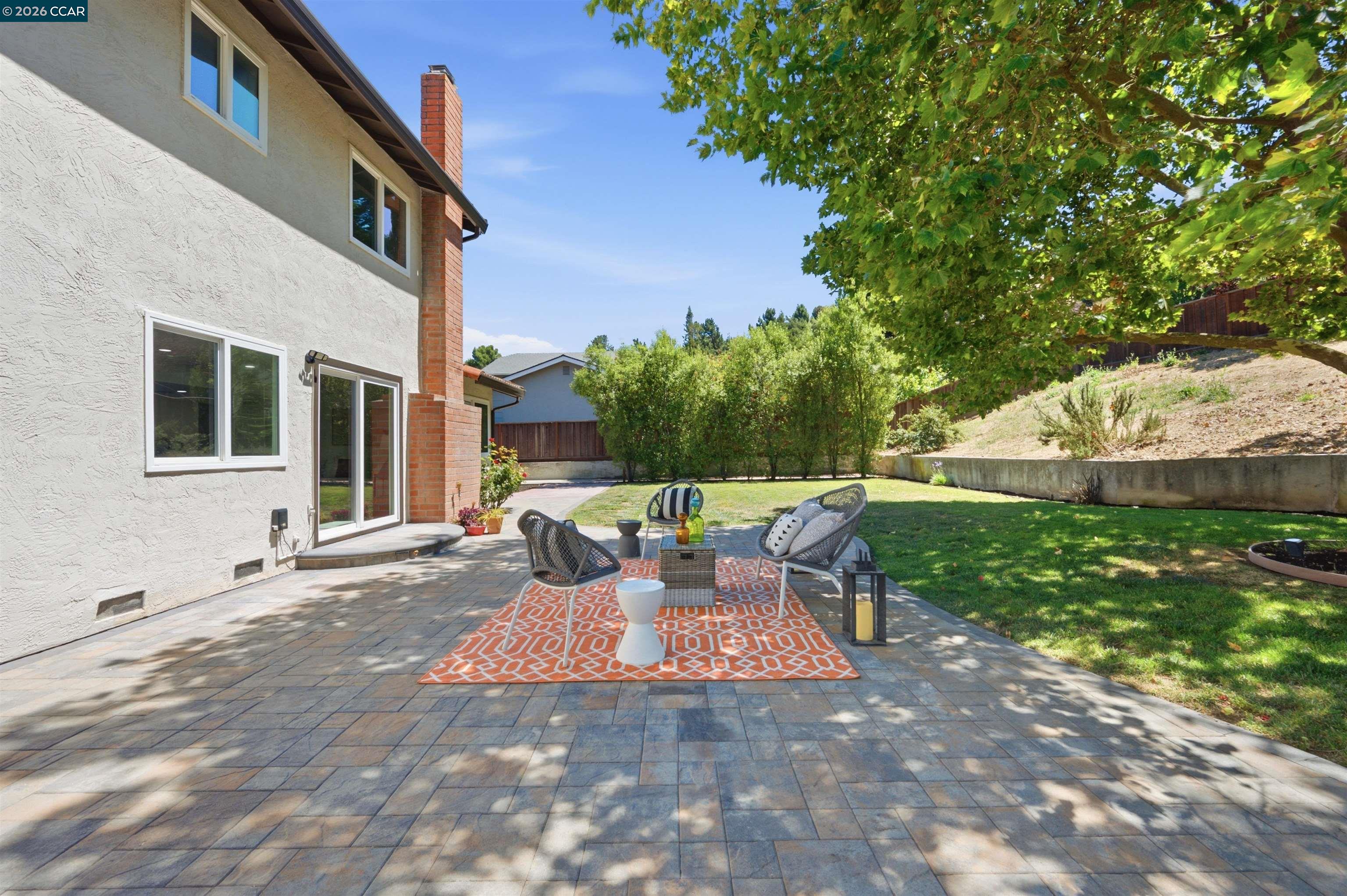 204 Lasso Cir