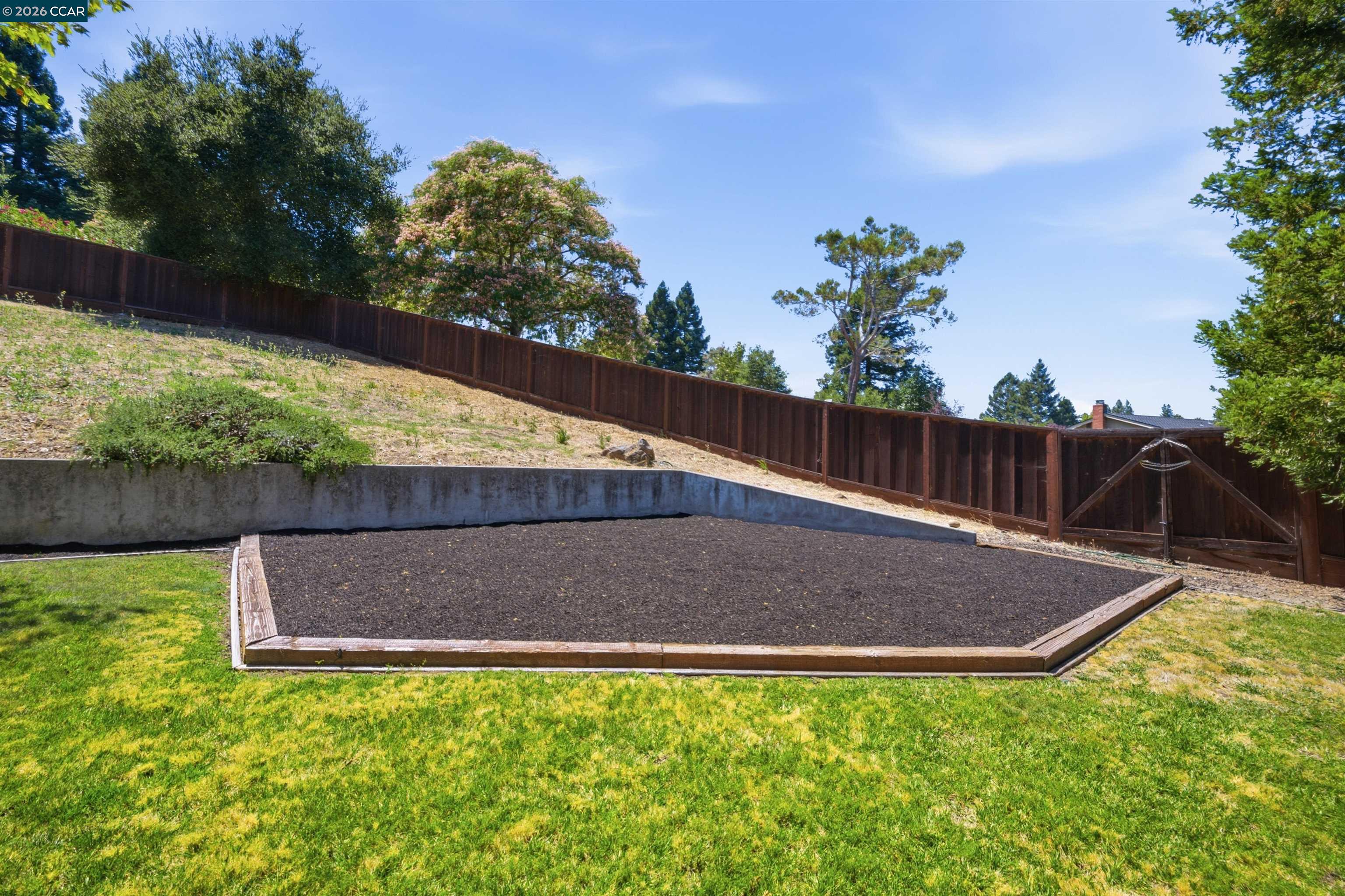 204 Lasso Cir