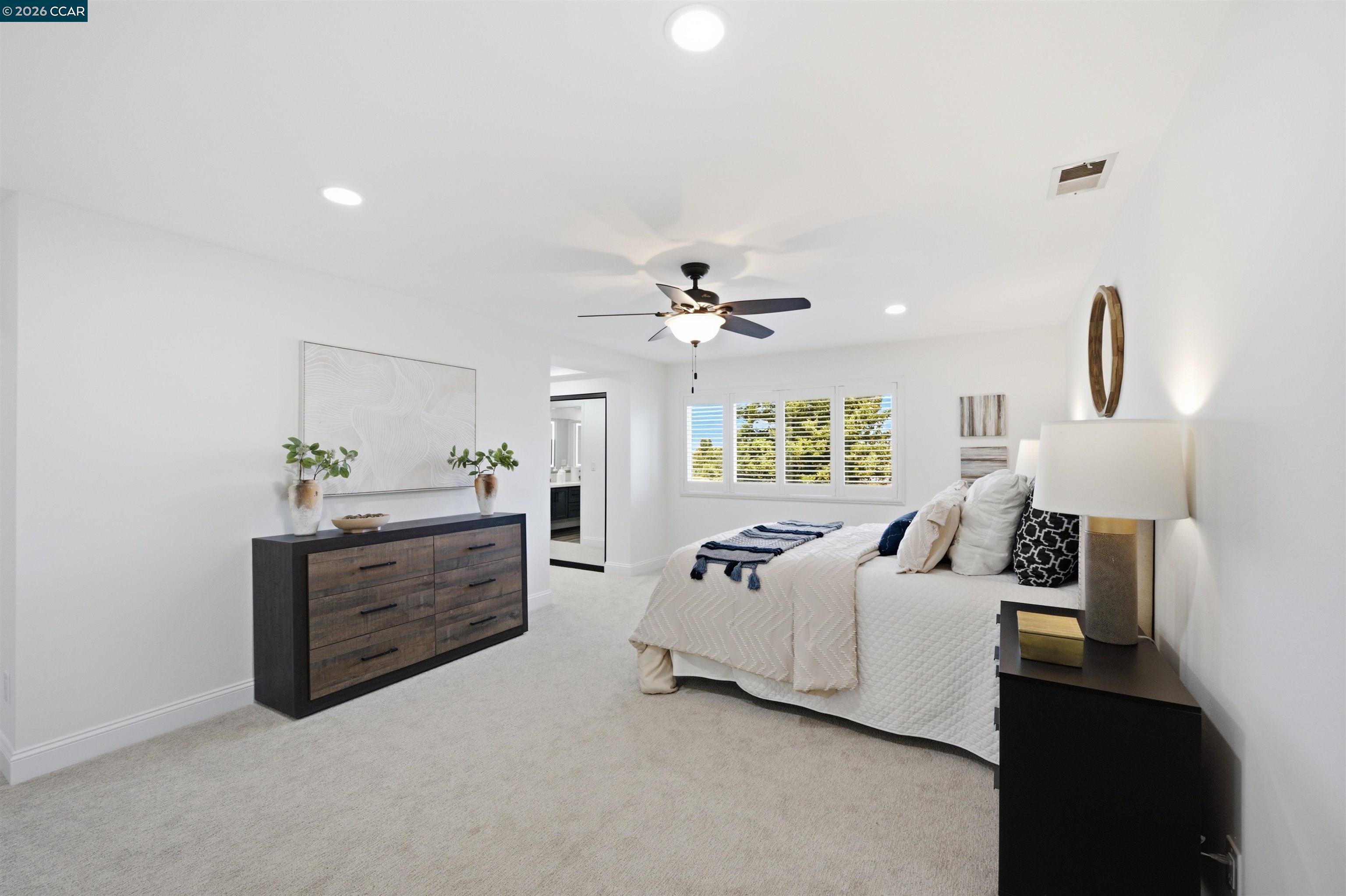 204 Lasso Cir