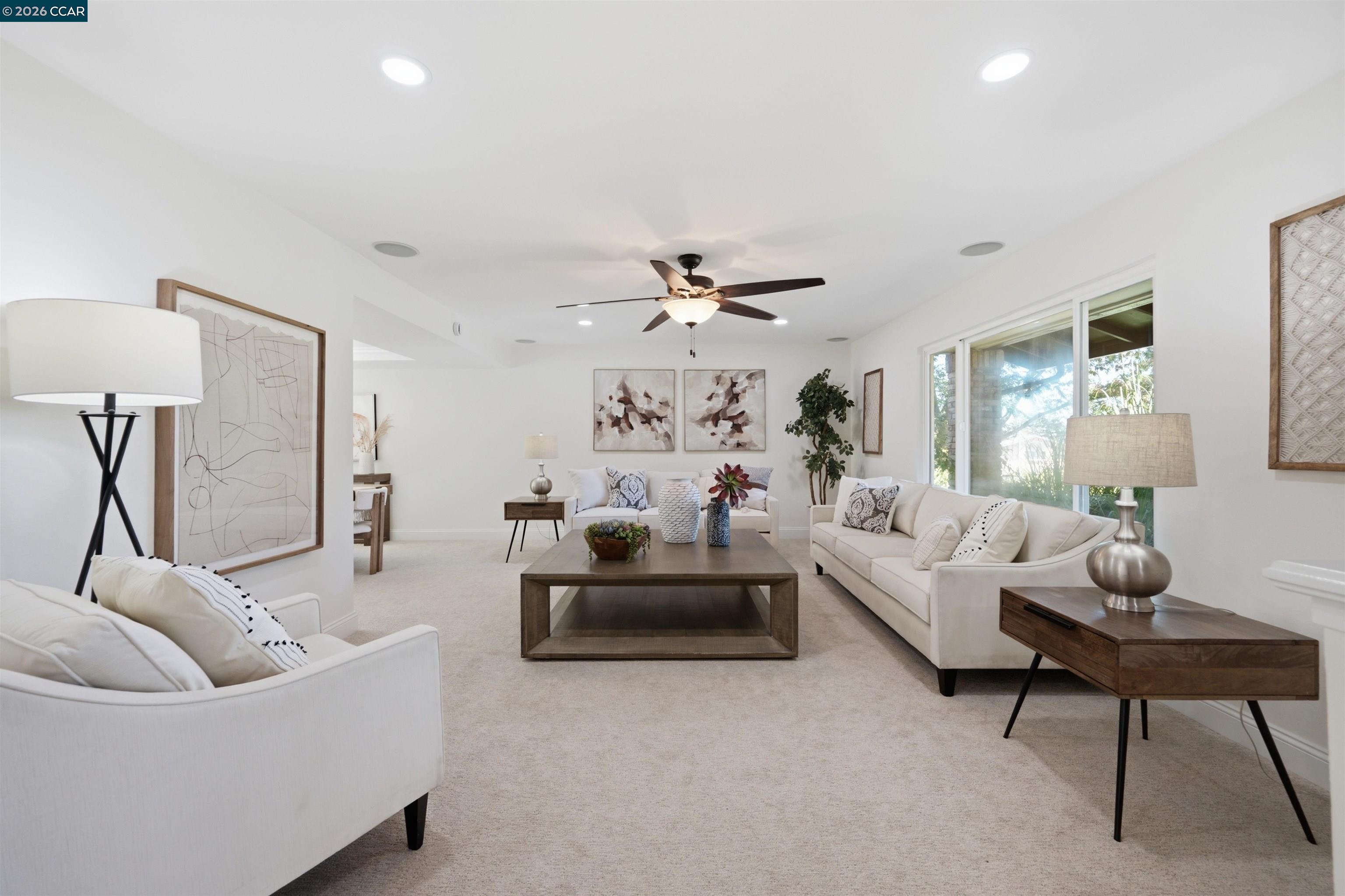 204 Lasso Cir
