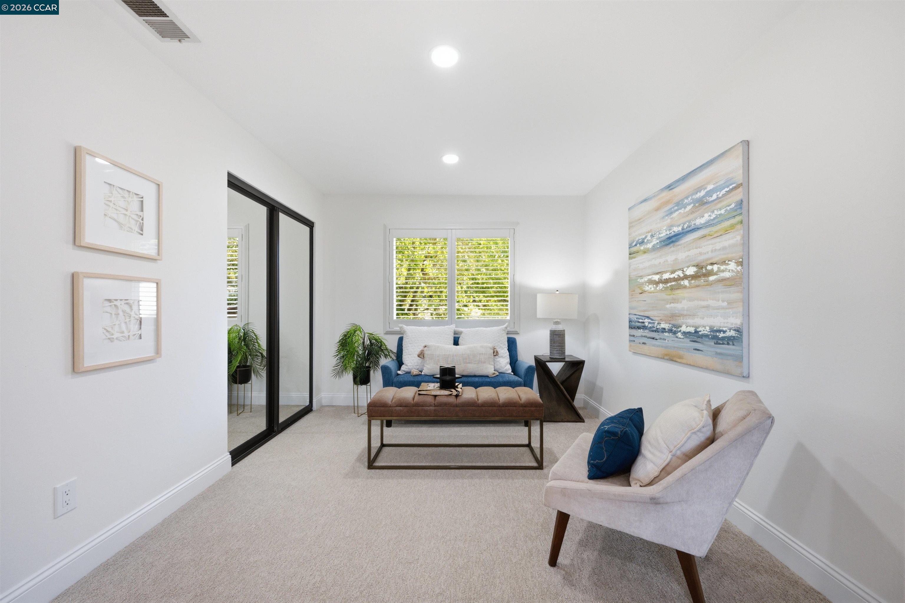 204 Lasso Cir