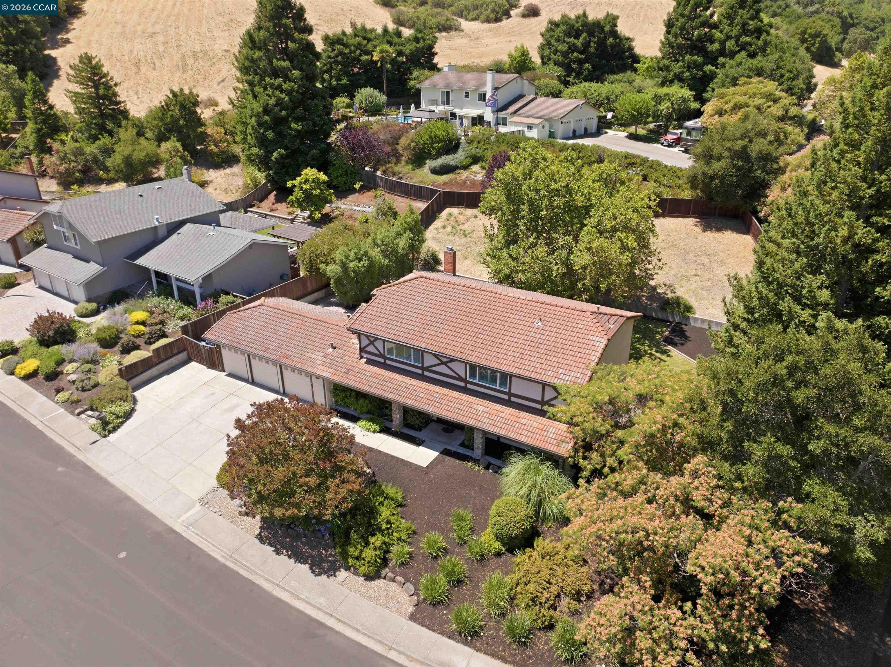 204 Lasso Cir