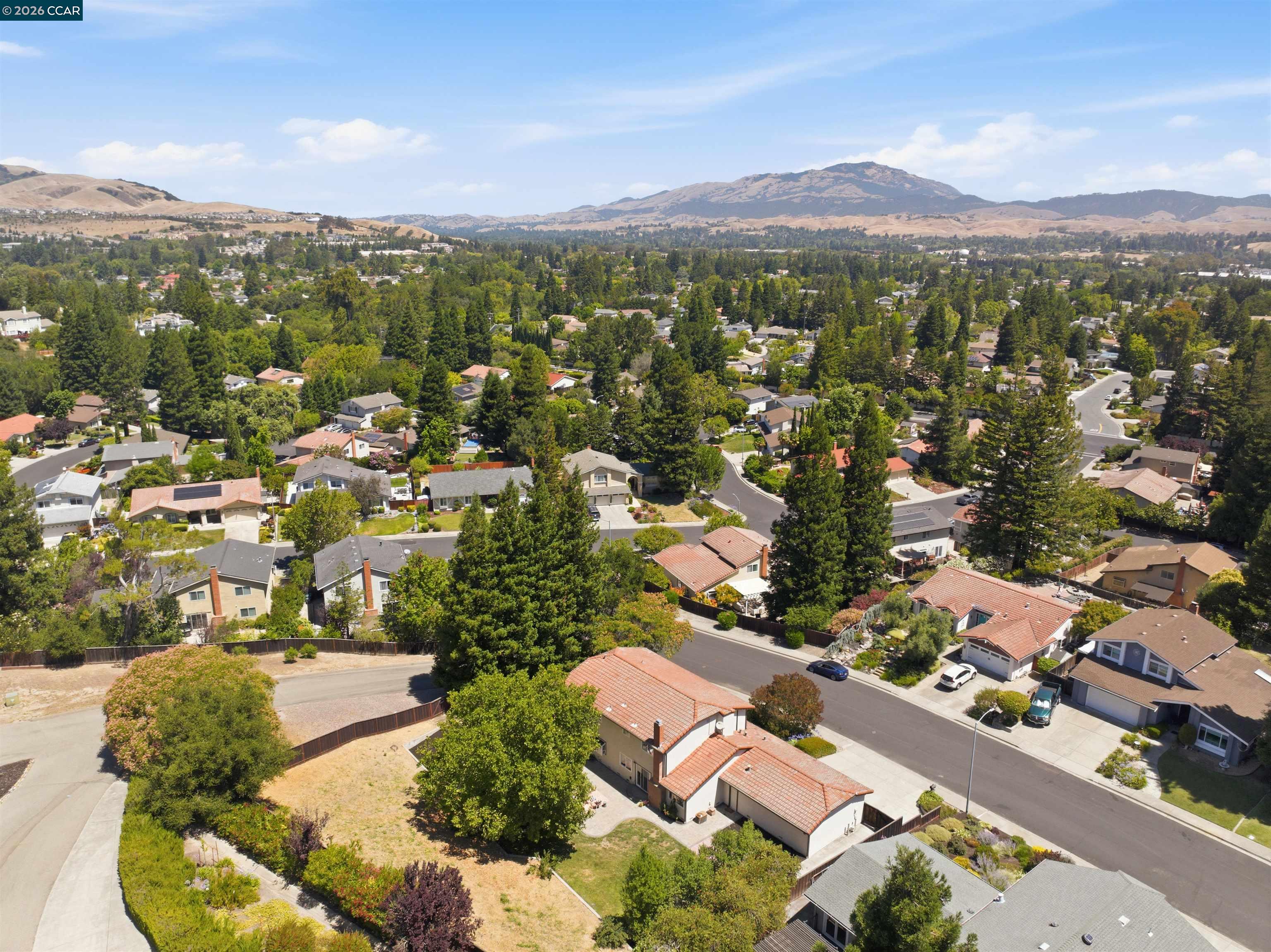204 Lasso Cir