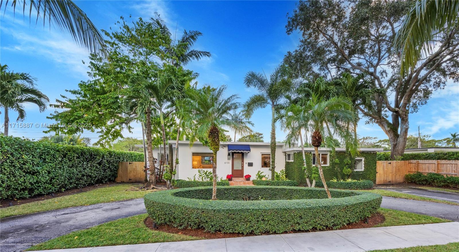 6100 SW 44th Ter