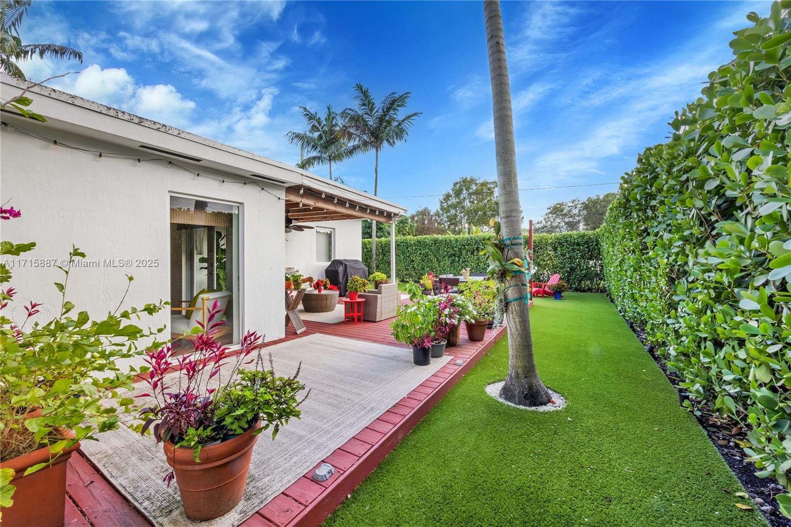 6100 SW 44th Ter