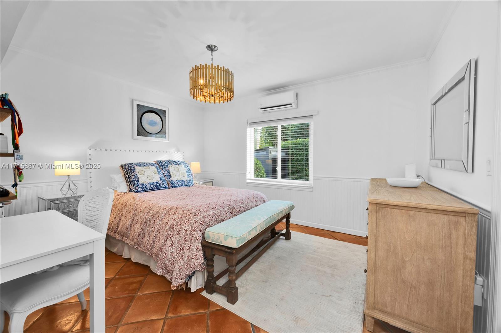 6100 SW 44th Ter