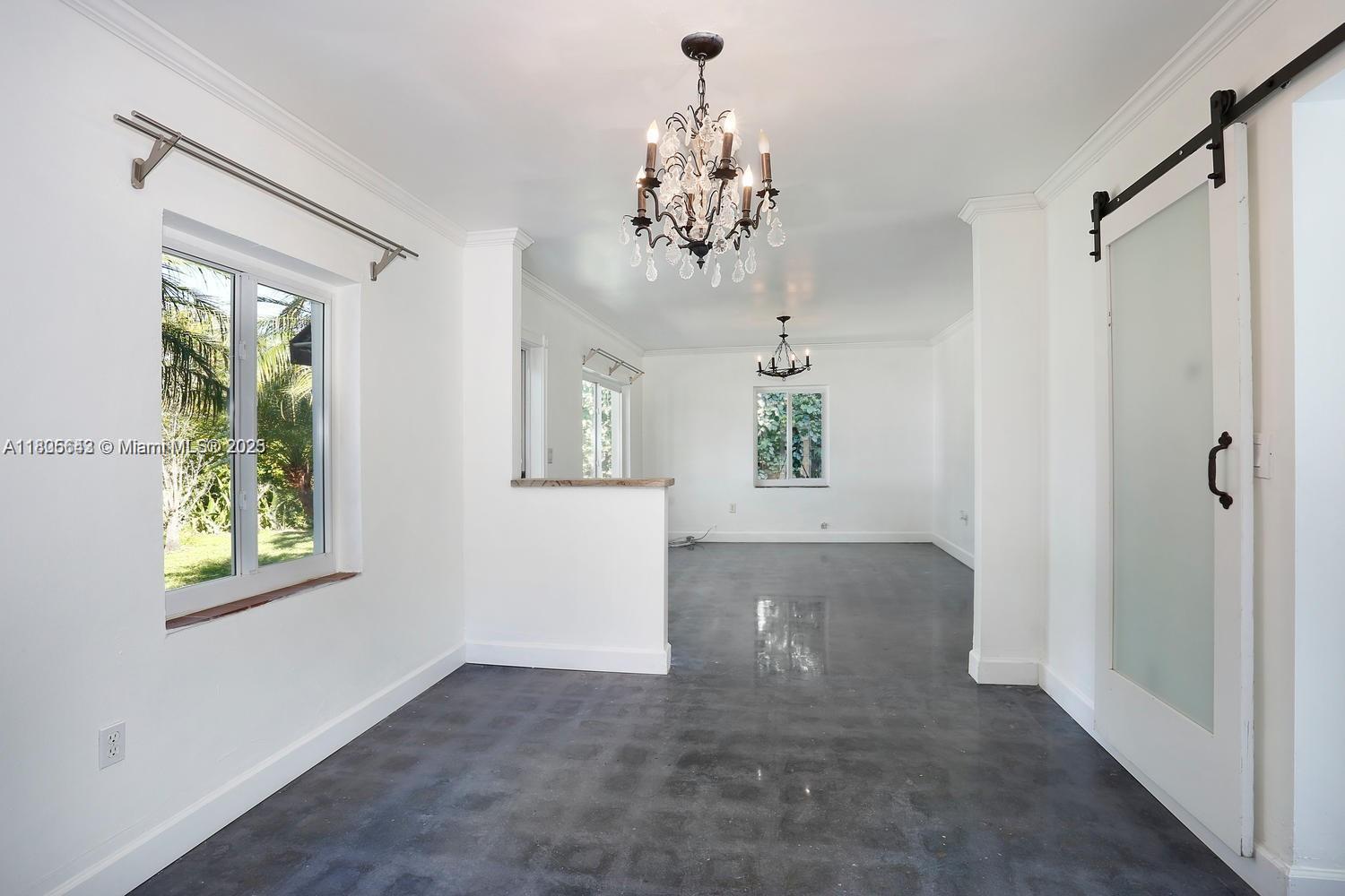 6116 SW 46th Ter
