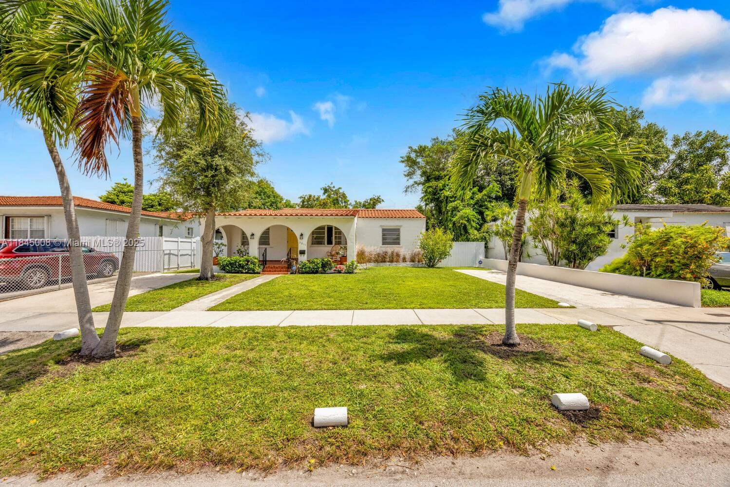 3811 NW Flagler Ter