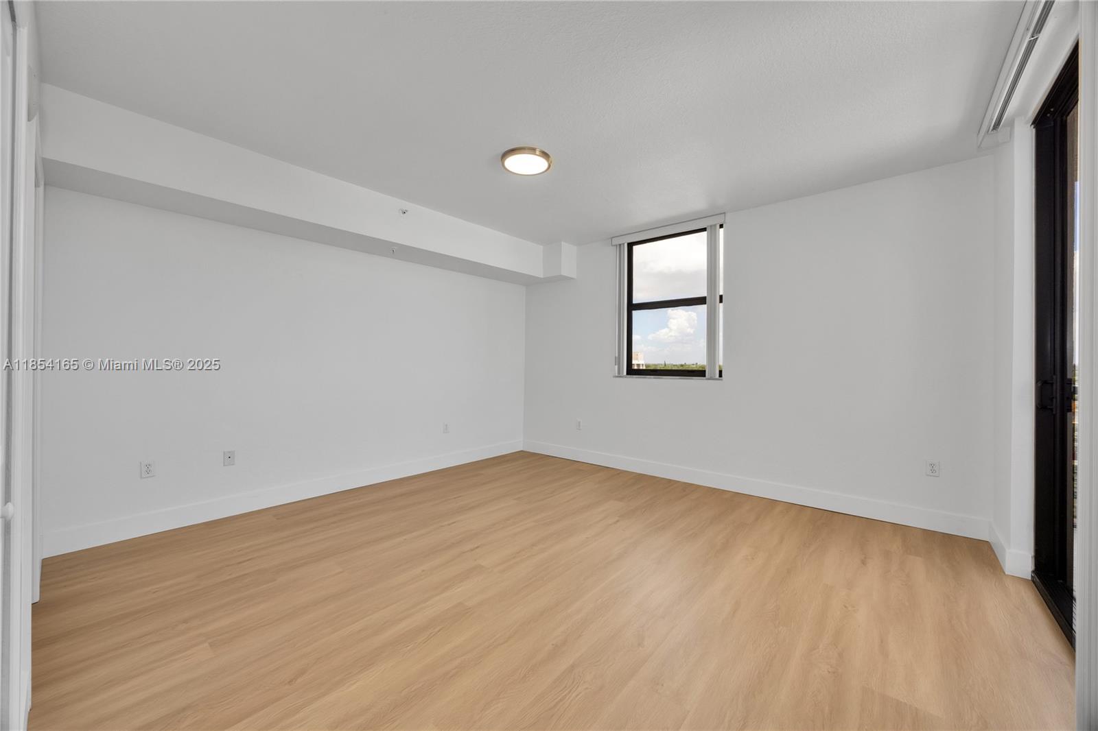 2301 SW 27th Ave # 603