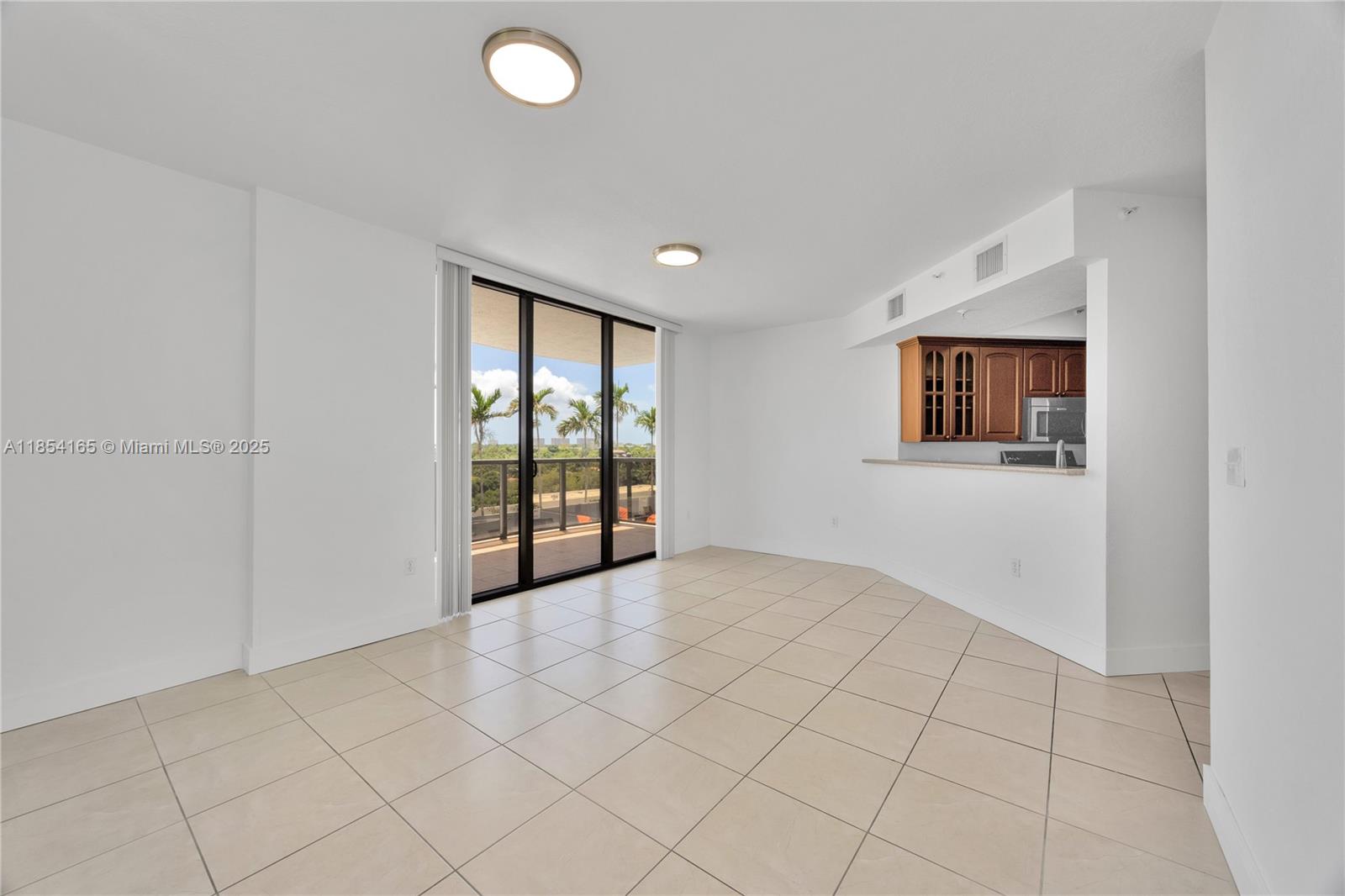 2301 SW 27th Ave # 603