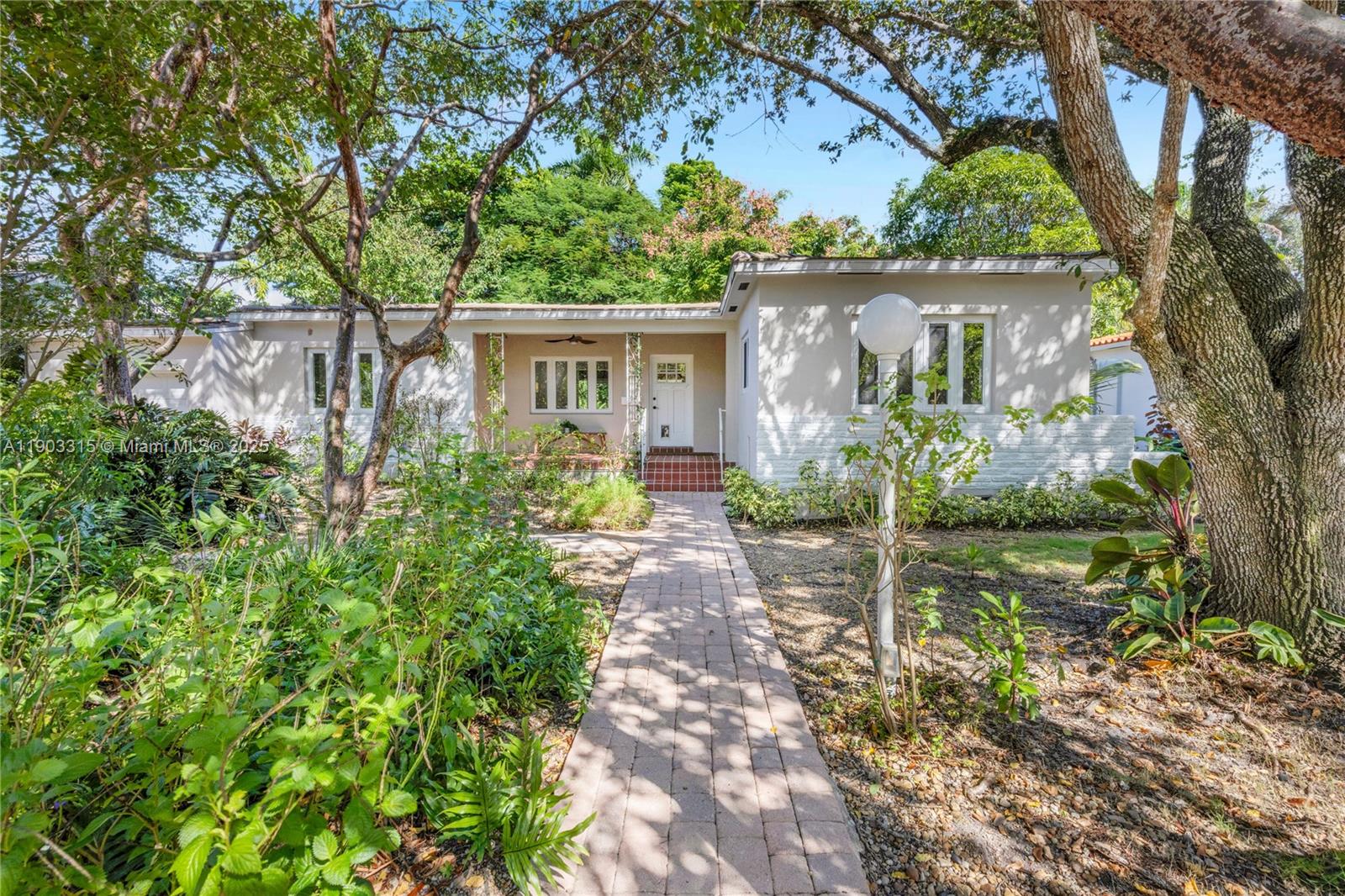 5931 SW 50th St, Miami