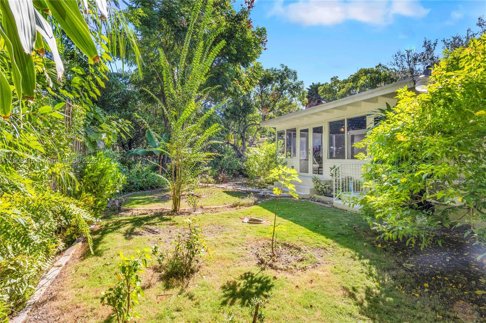 5931 SW 50th St, Miami