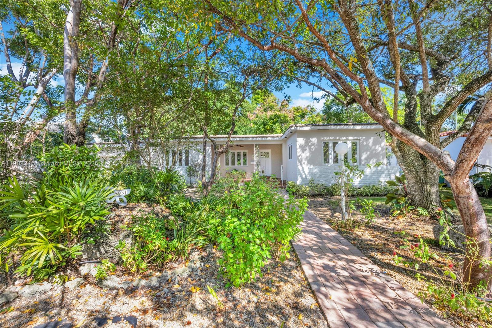 5931 SW 50th St, Miami