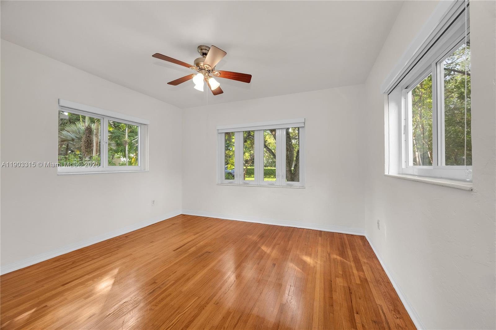 5931 SW 50th St, Miami