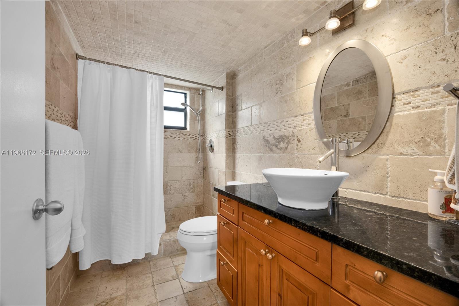 7300 Wayne Ave # 405