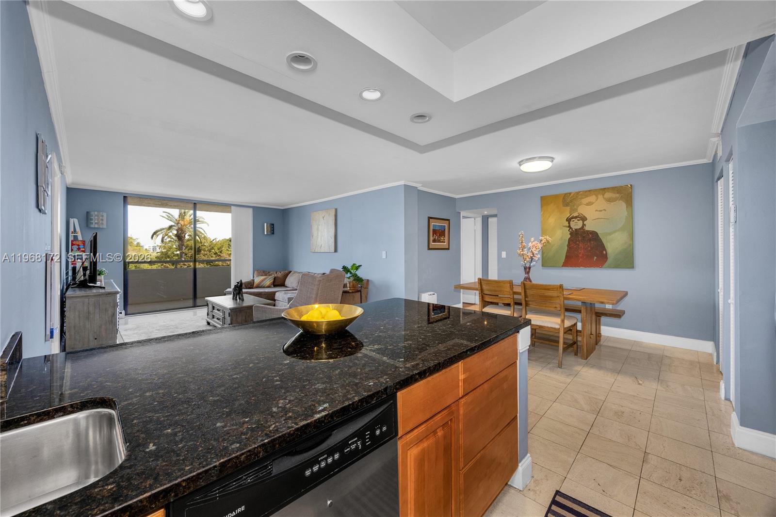 7300 Wayne Ave # 405