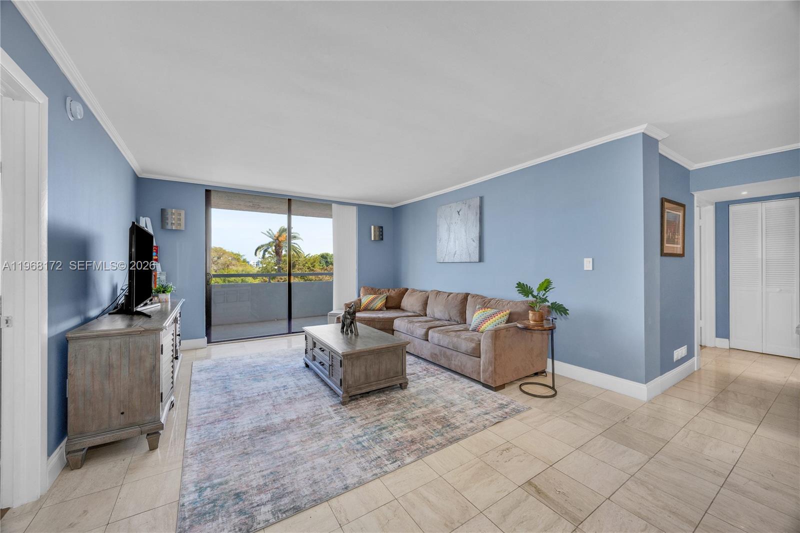 7300 Wayne Ave # 405