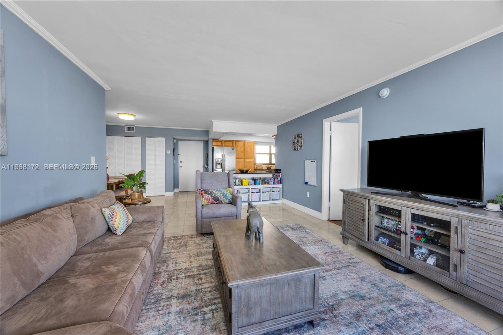 7300 Wayne Ave # 405