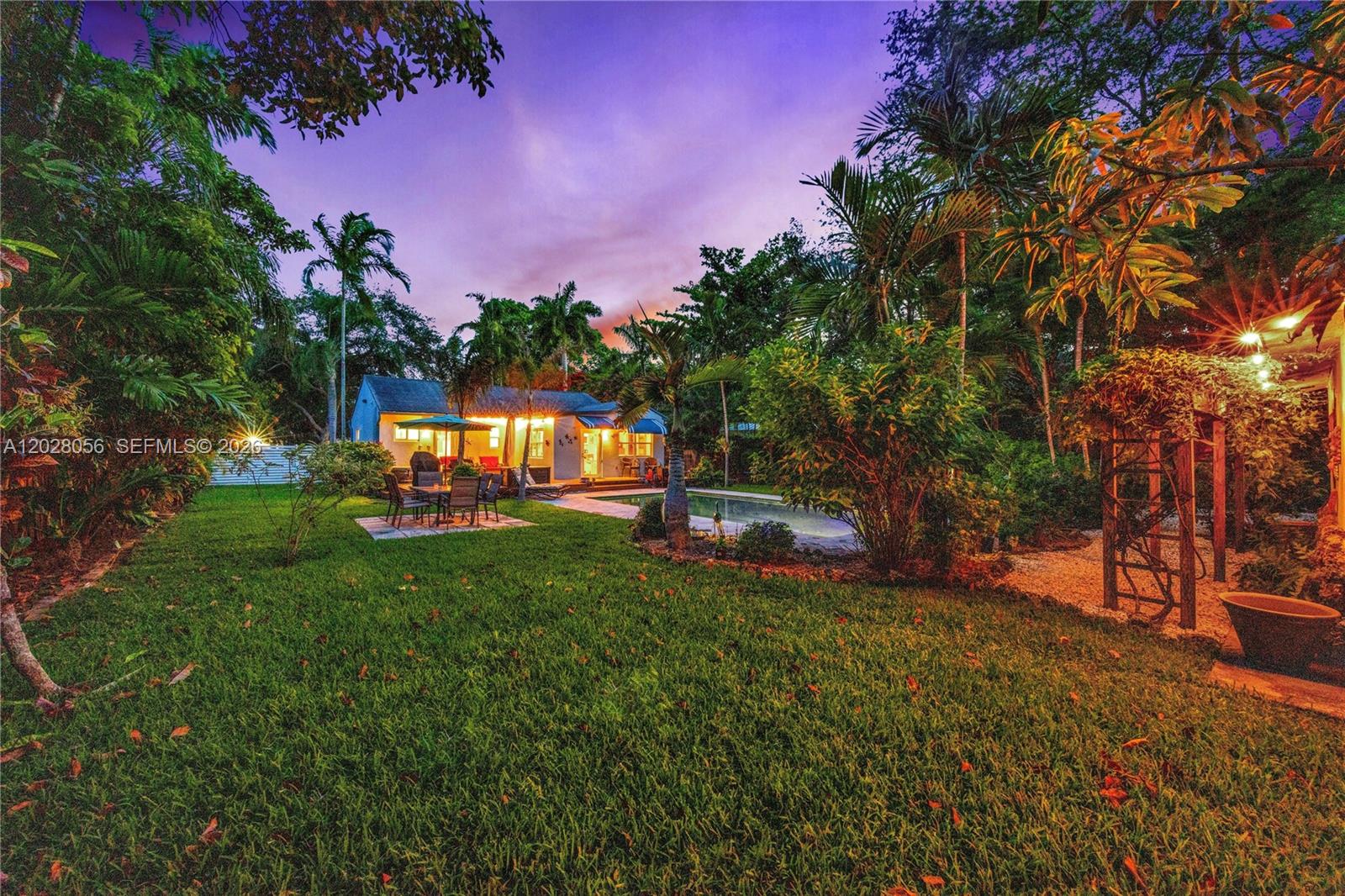 5825 SW 46th Ter