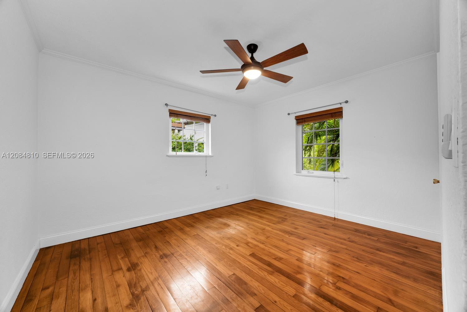 537 Zamora Ave