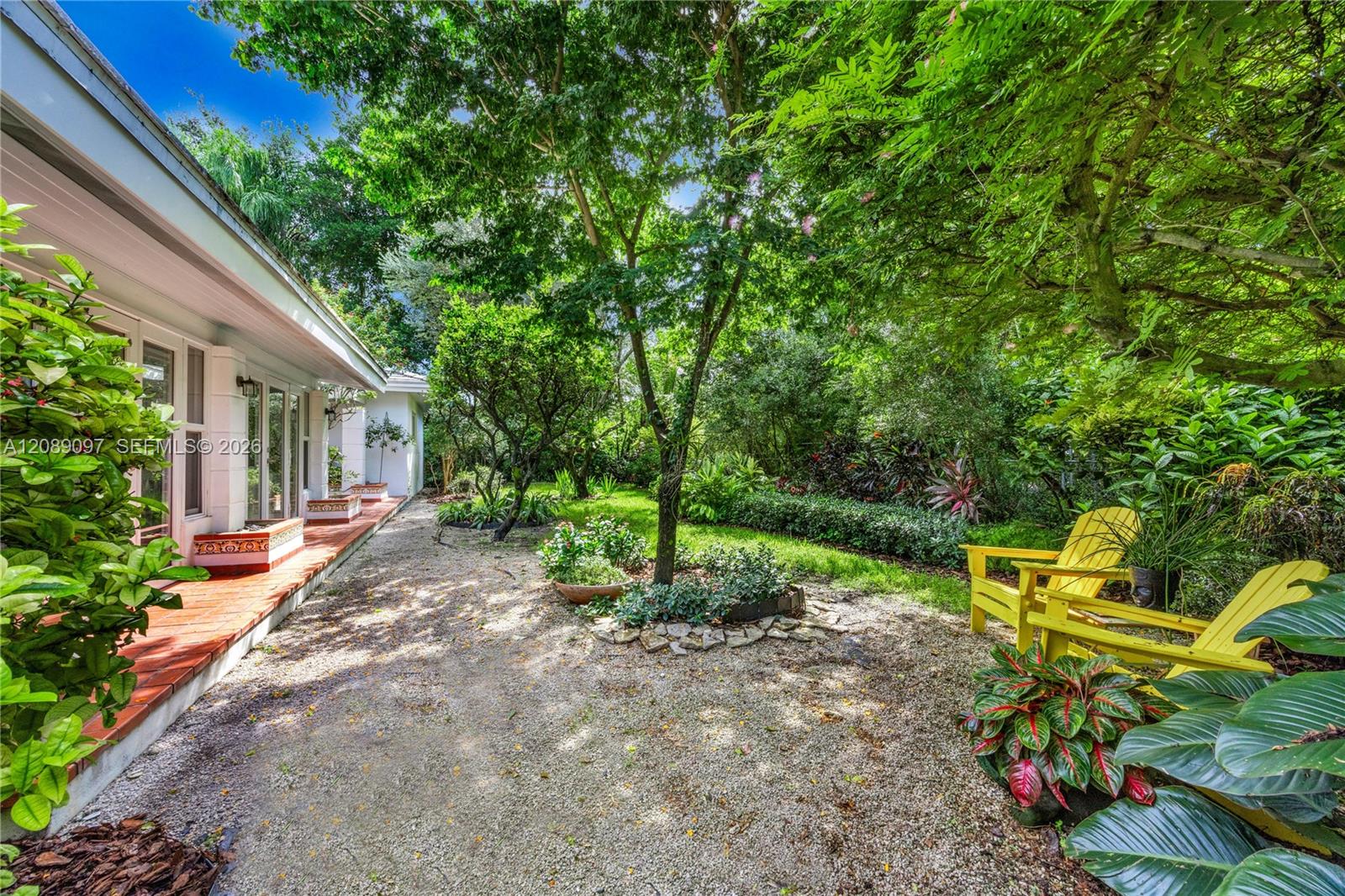 1530 Garcia Ave