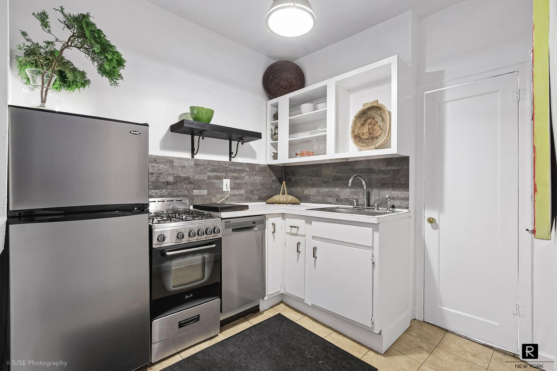 244 E 90th Street 2A