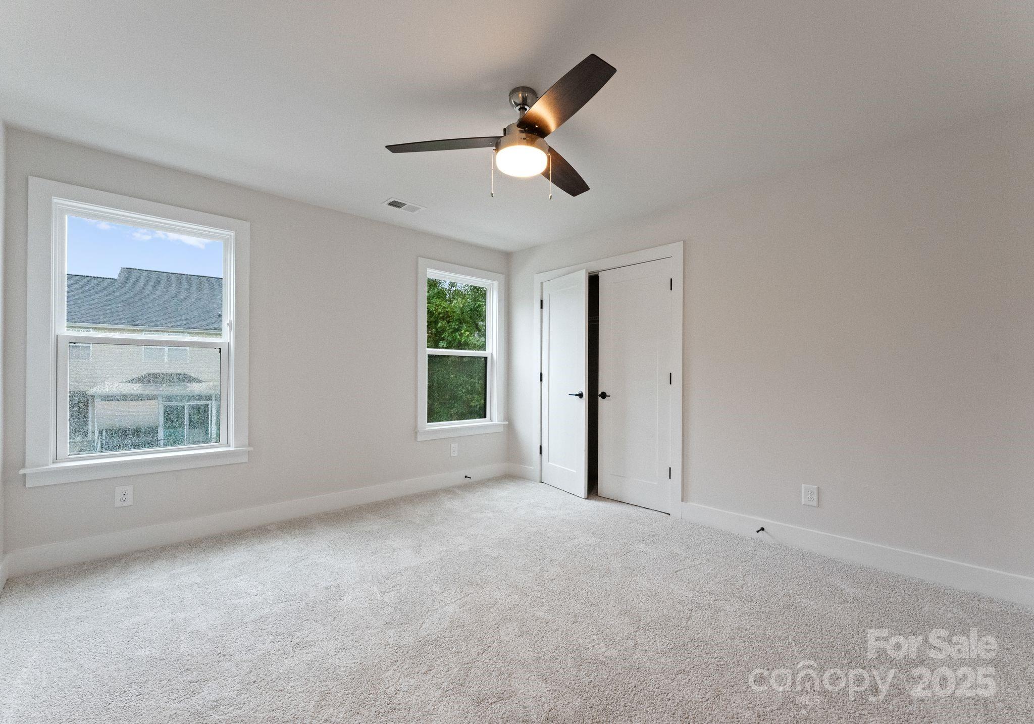 2732 Ritz Lane