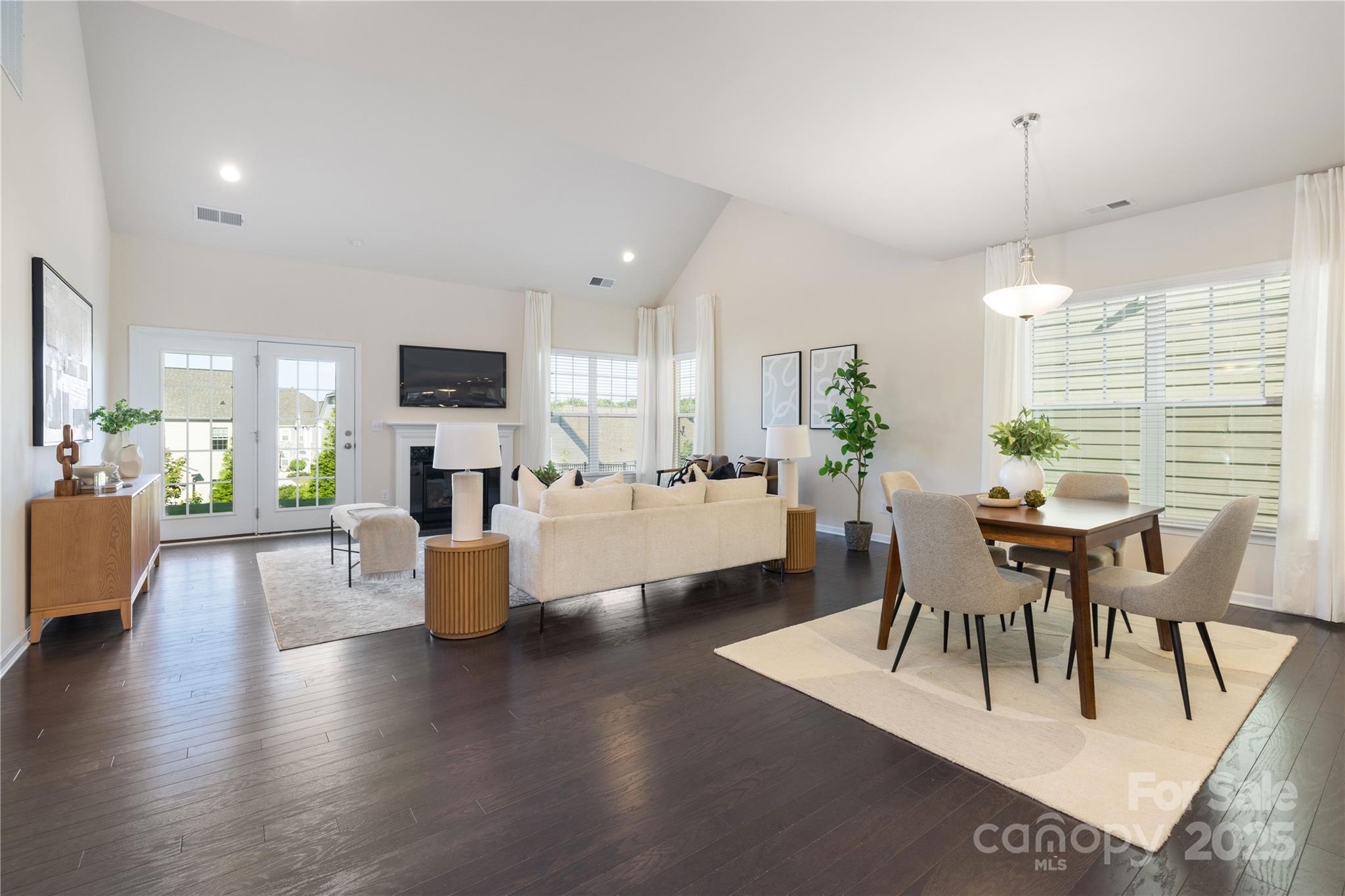 1005 Argentium Way