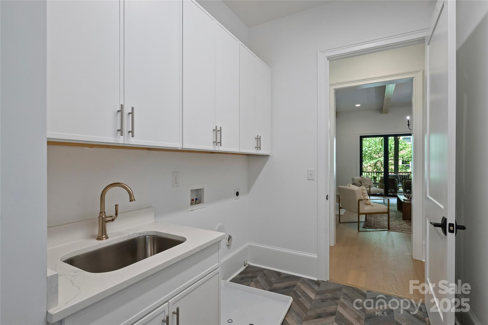 7011 Chateau Bordeaux Lane