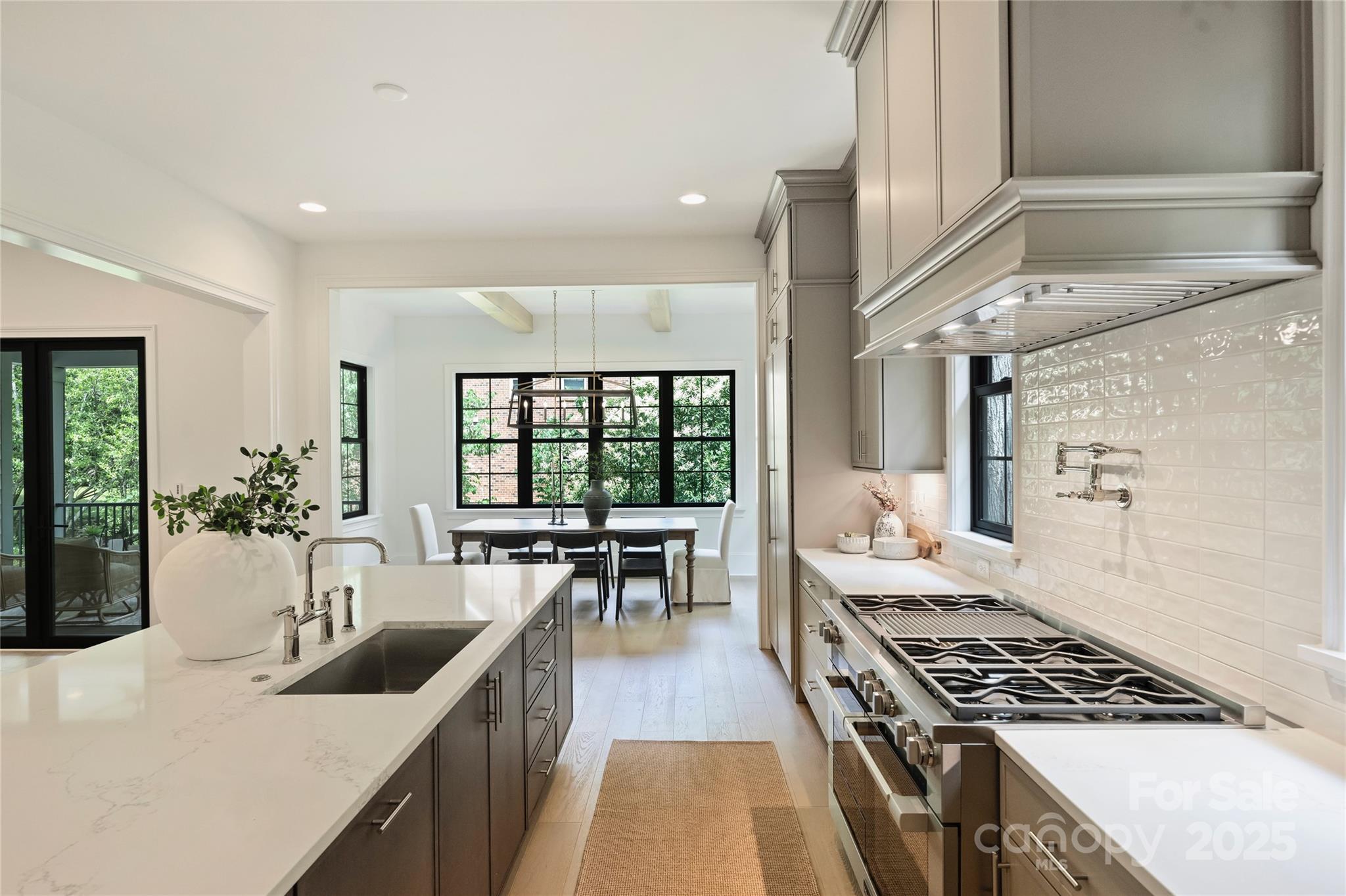 7011 Chateau Bordeaux Lane