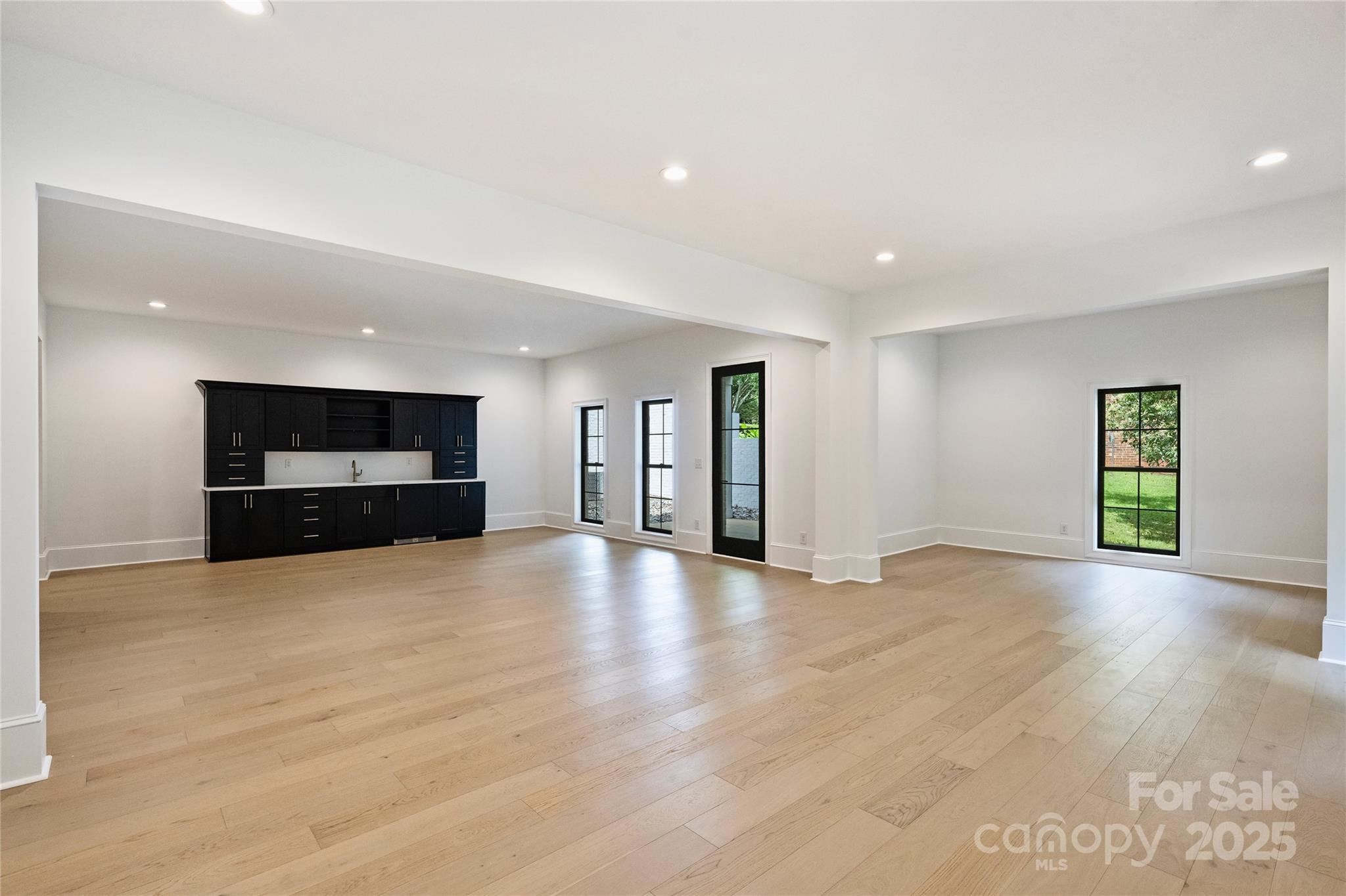 7011 Chateau Bordeaux Lane