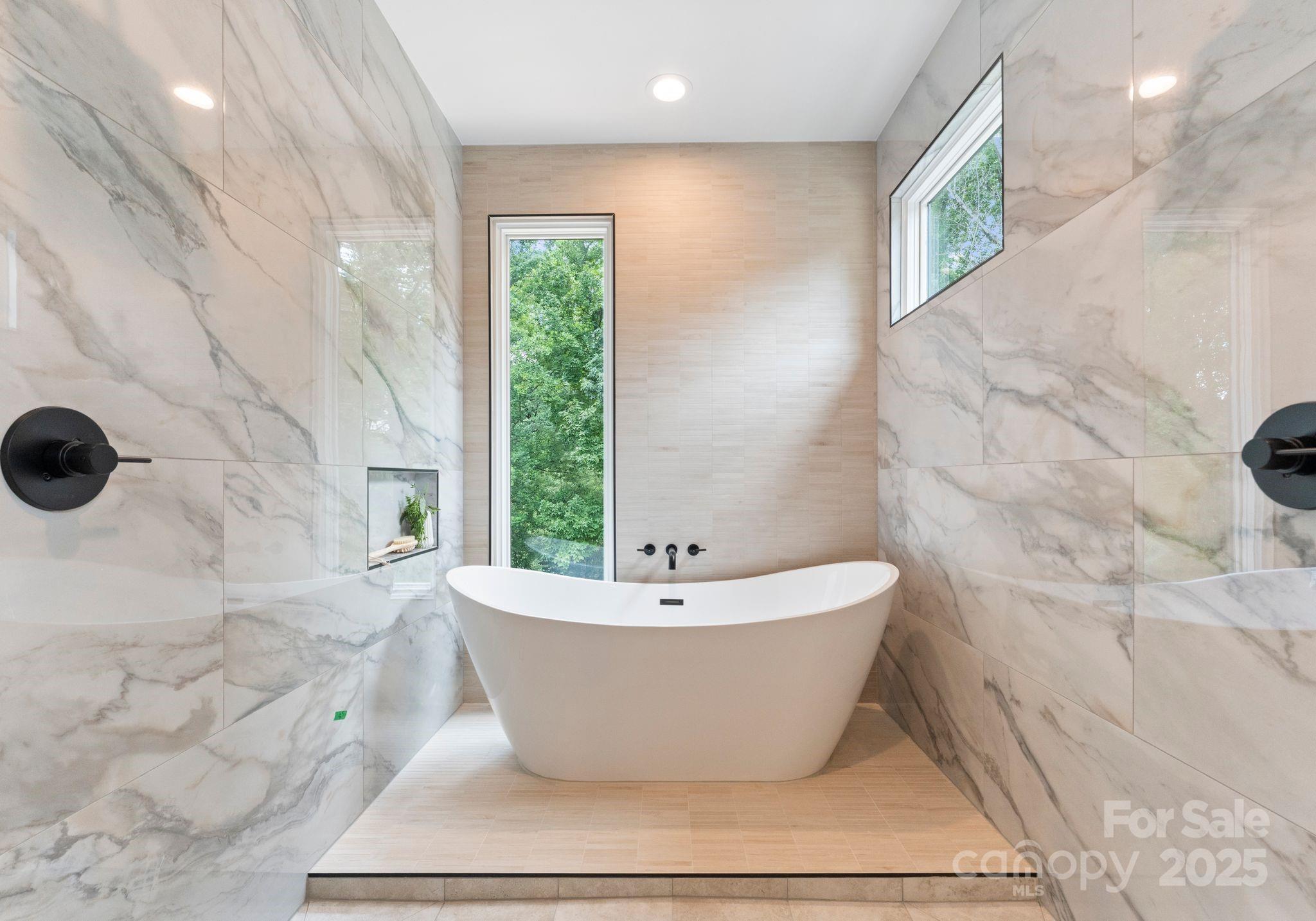 1727 Seifert Circle