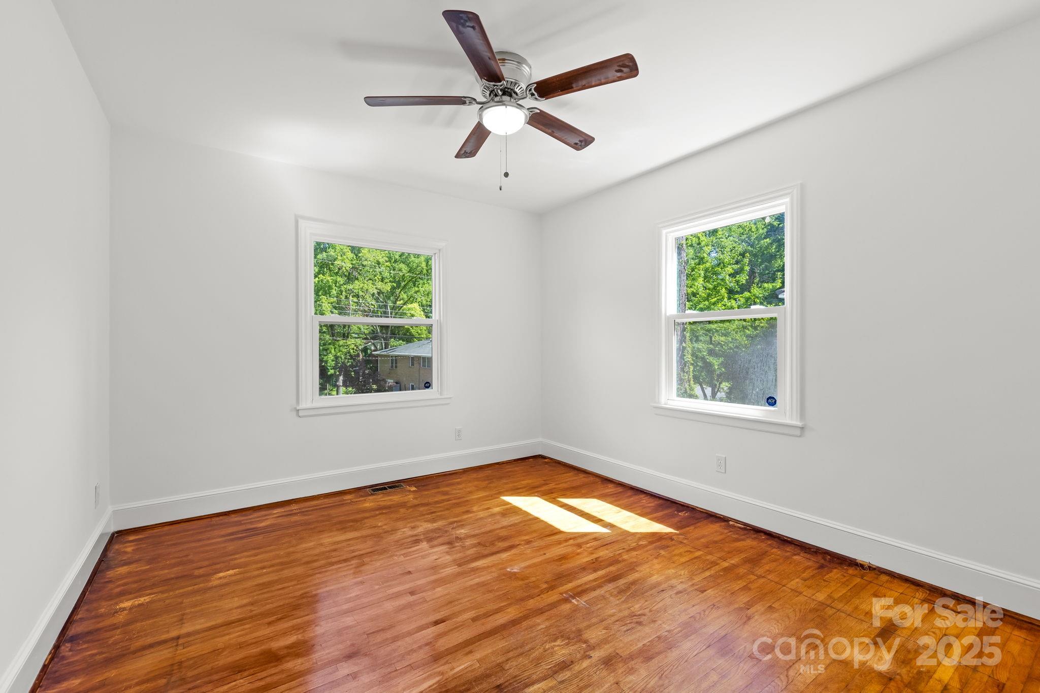 5440 Kildare Drive