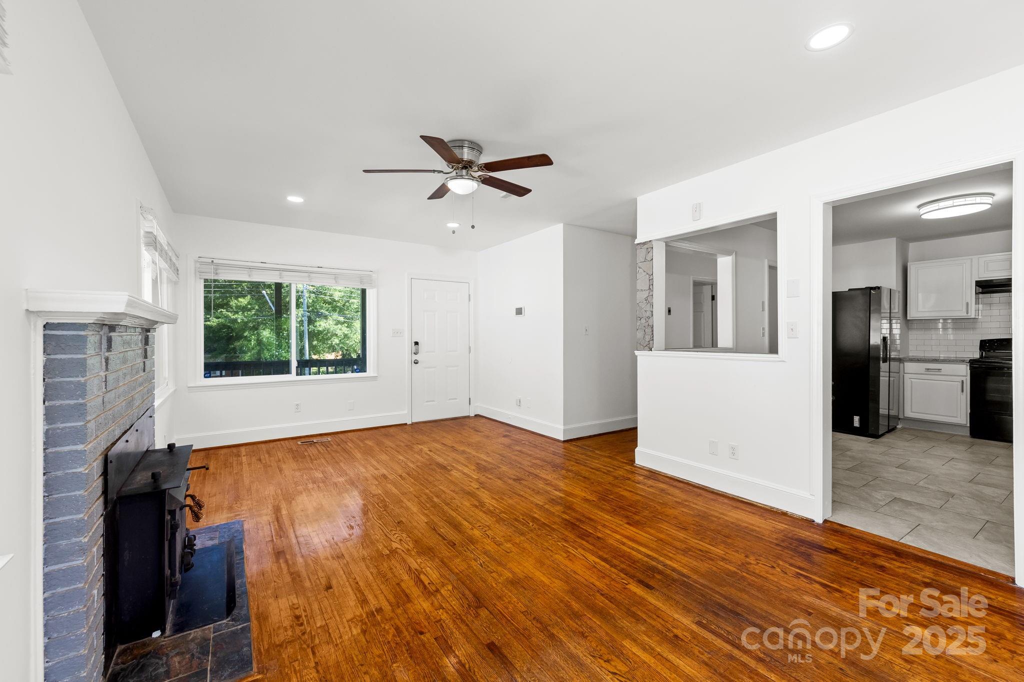 5440 Kildare Drive