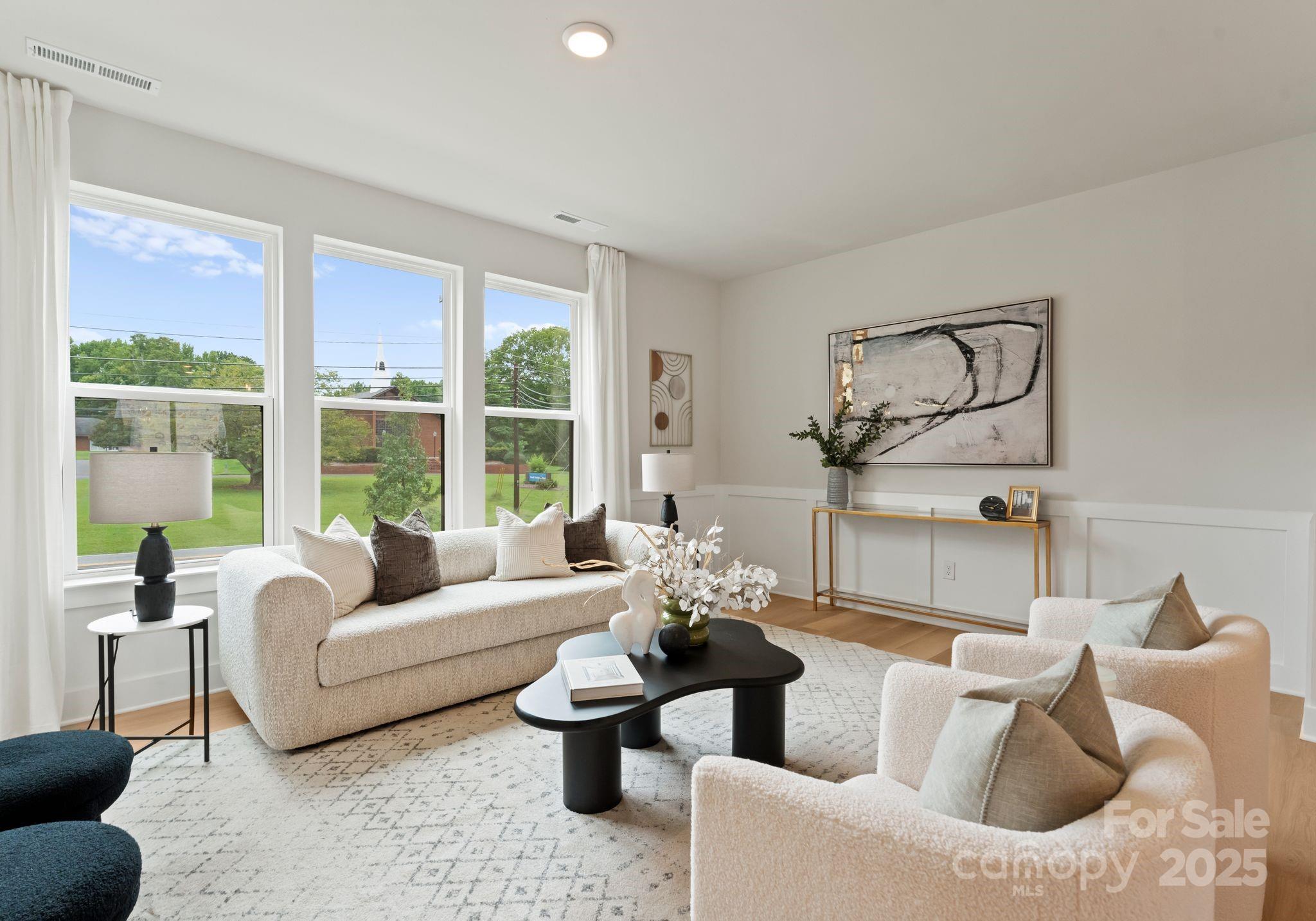 1539 W Rocky River Road