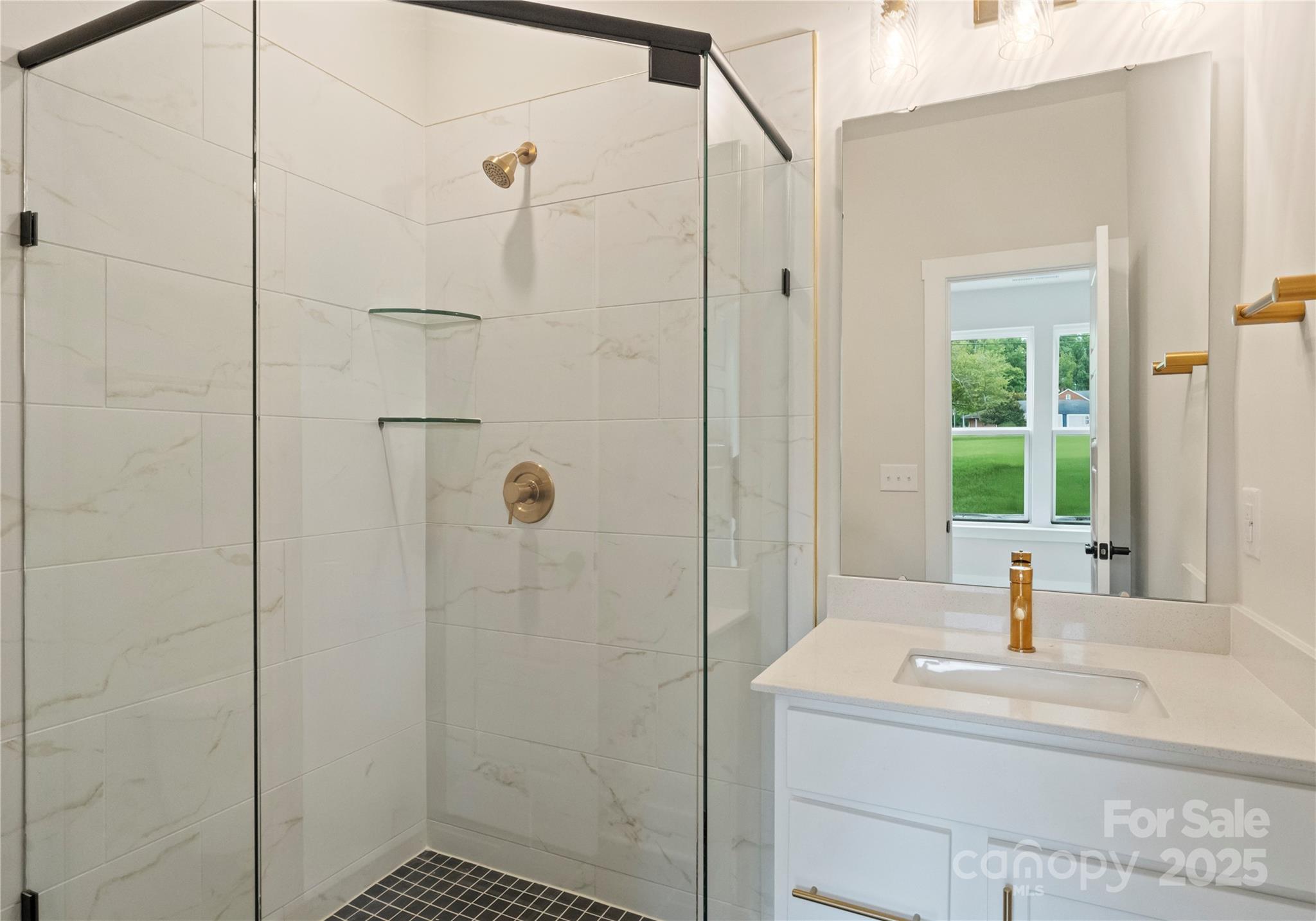 1539 W Rocky River Road