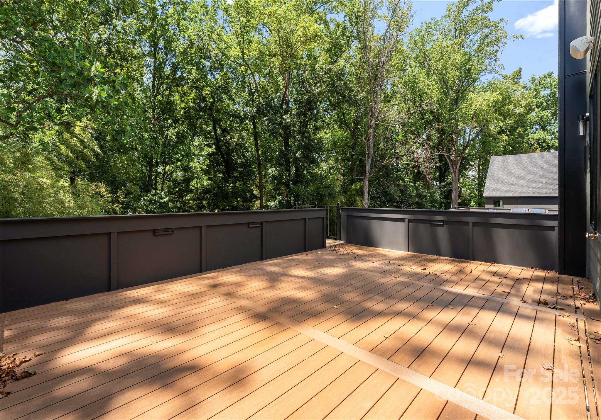 1725 Seifert Circle