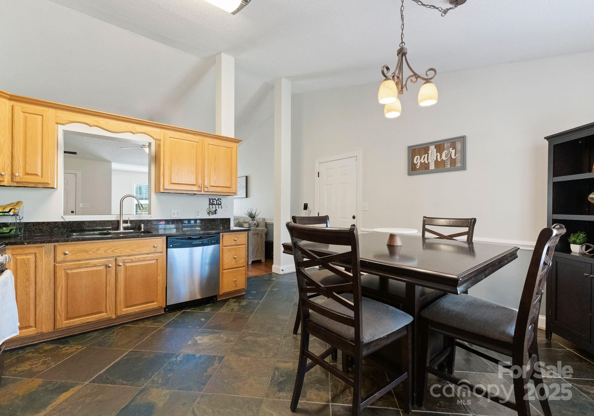 1517 Battle Lane