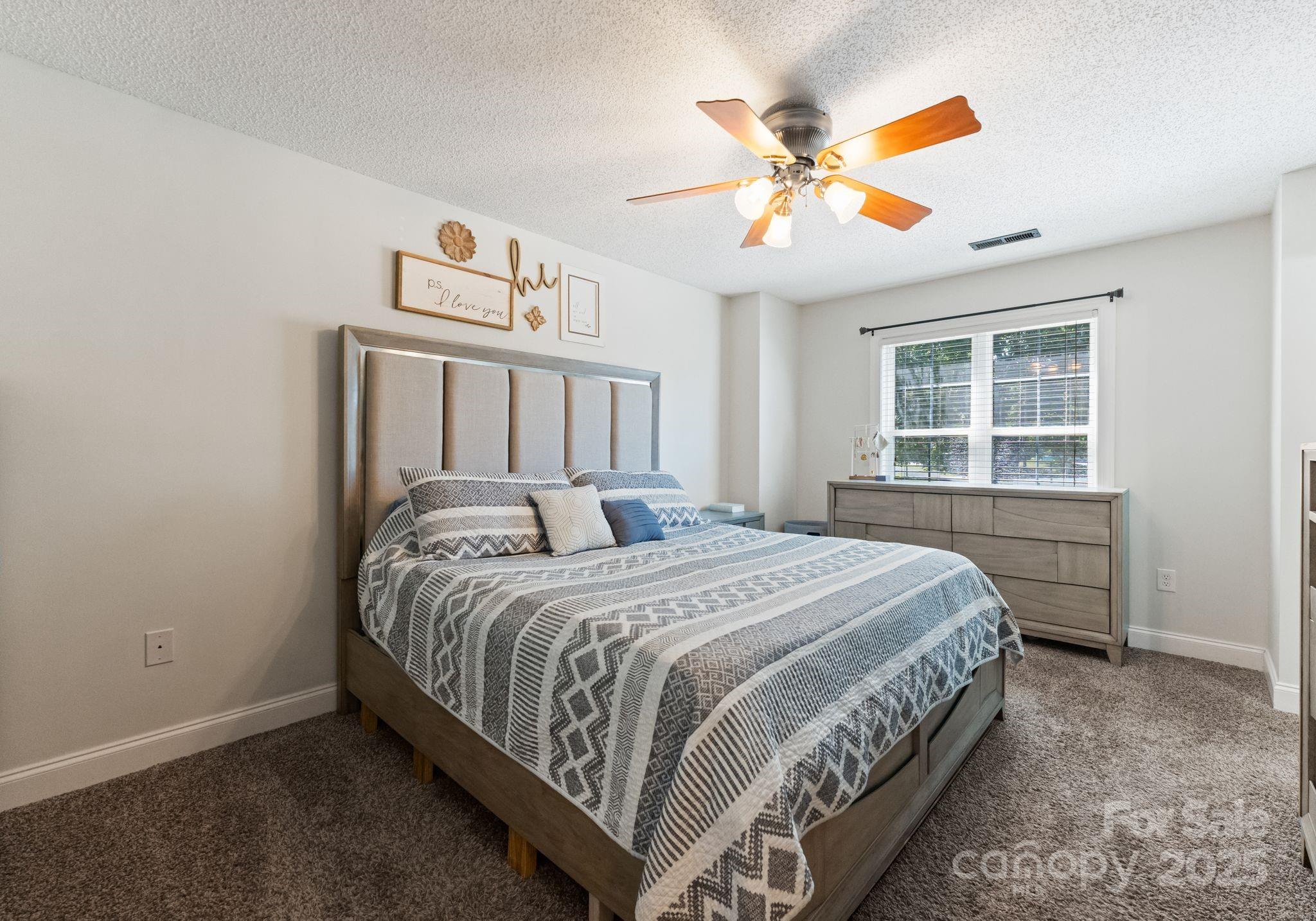 1517 Battle Lane