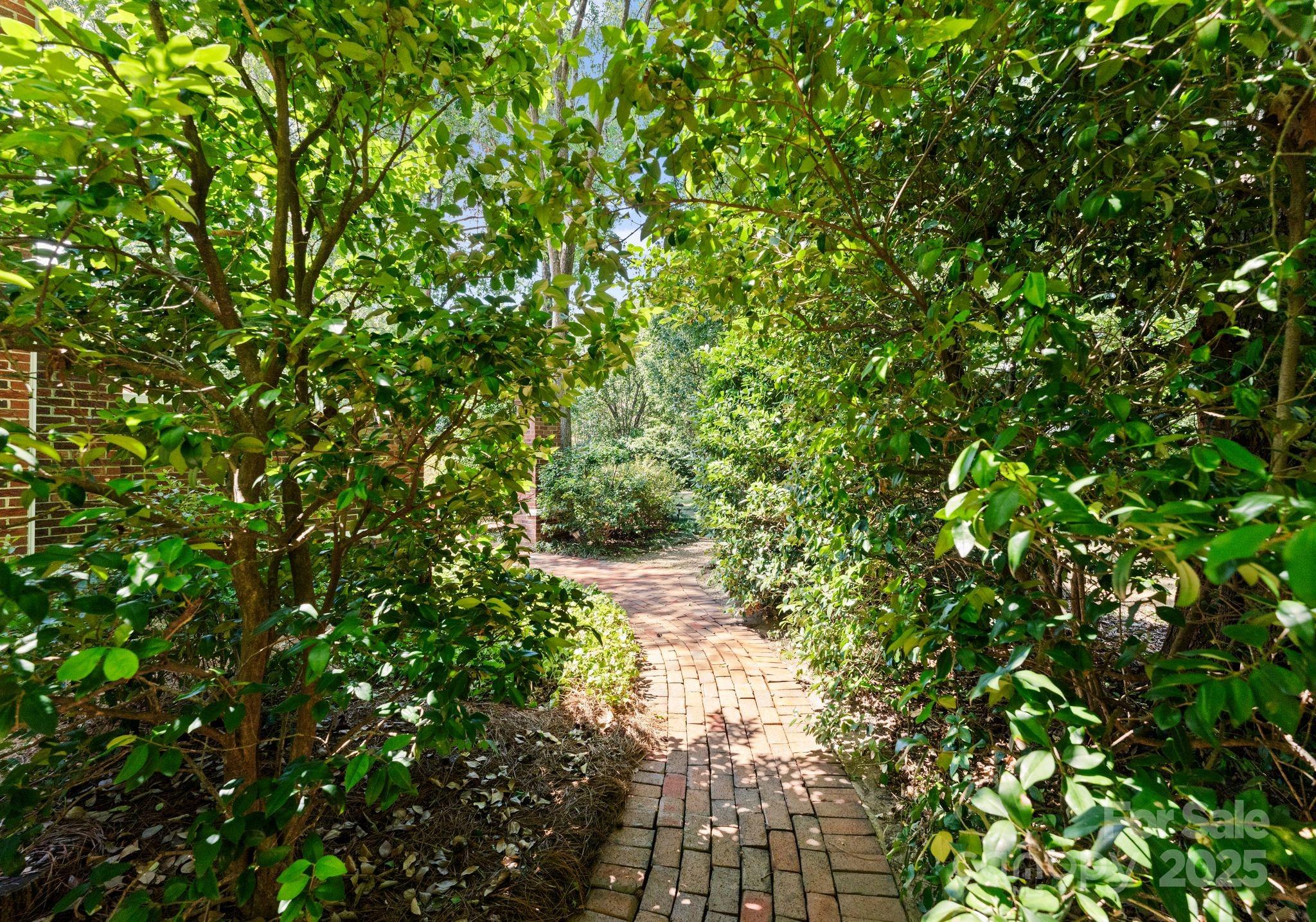 2027 Kilkenney Hill Road