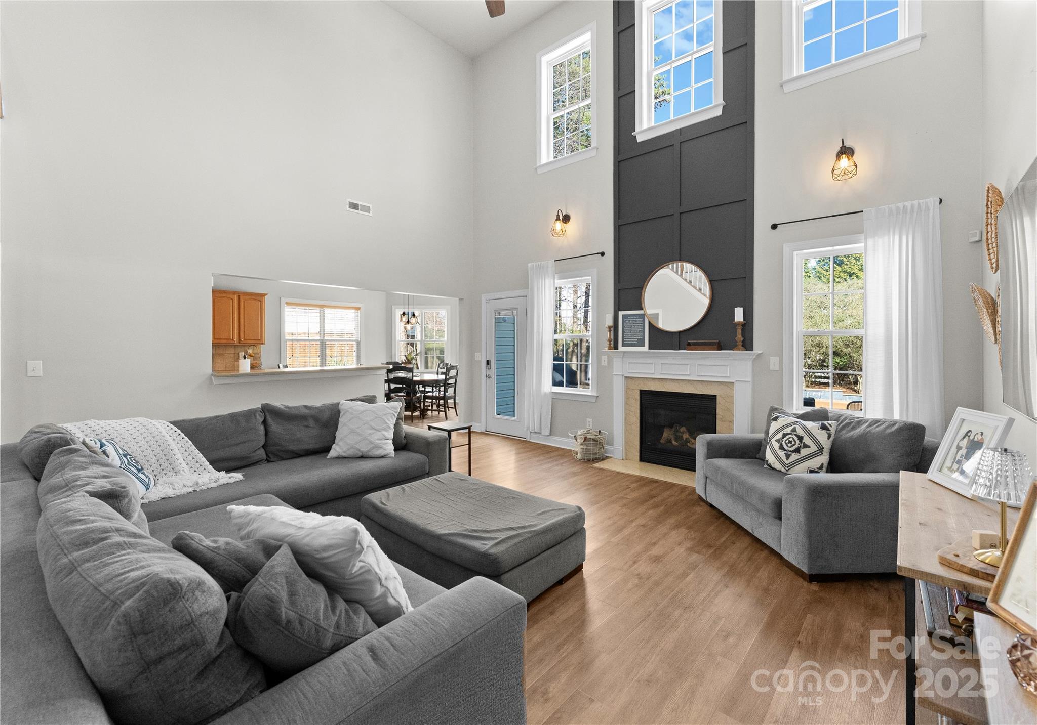 2004 Crismark Drive