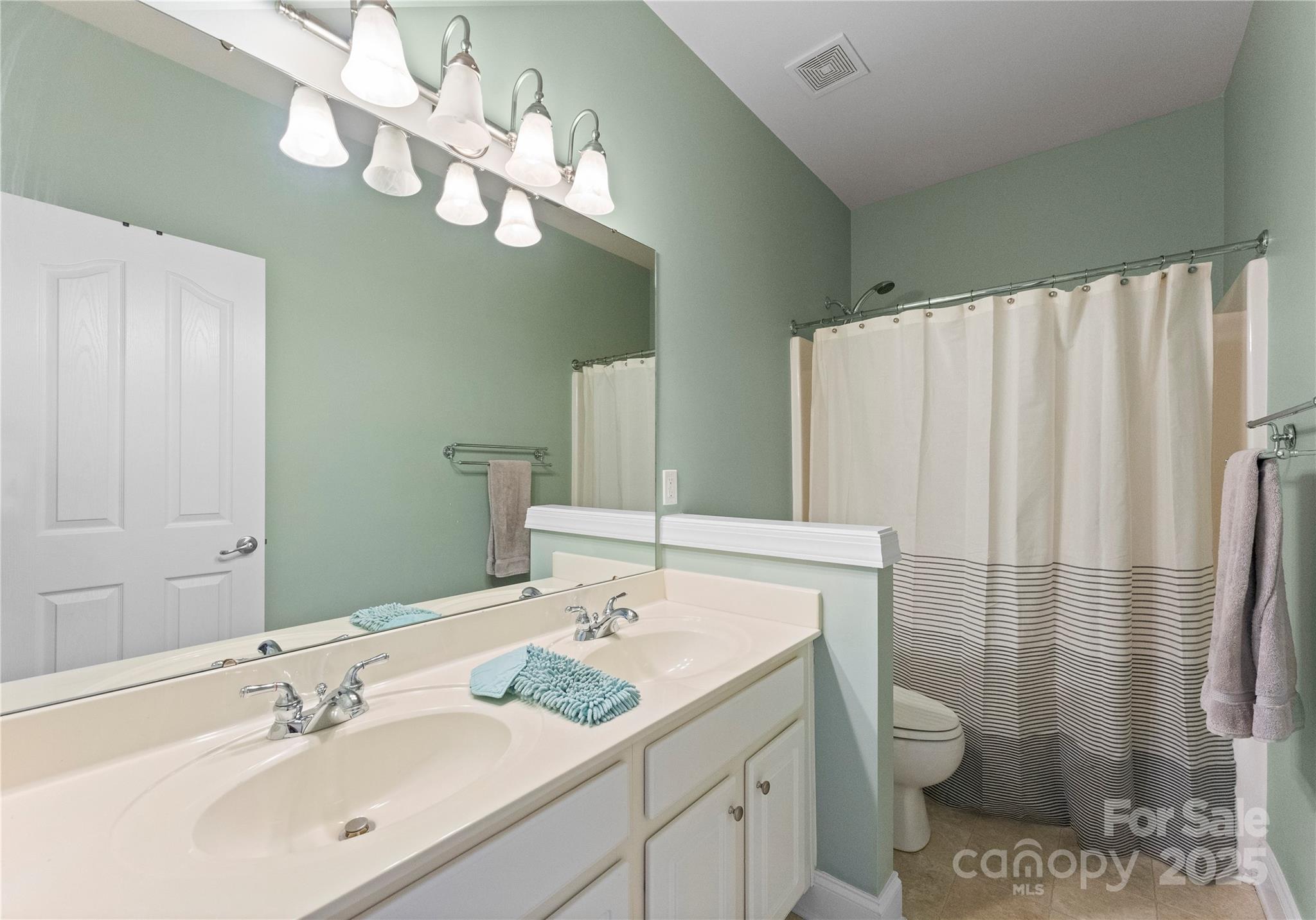 2004 Crismark Drive
