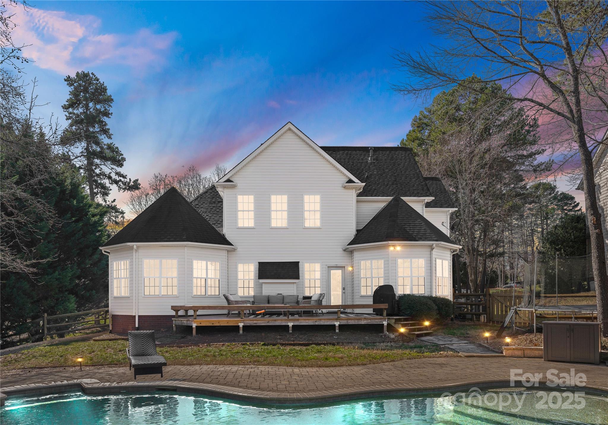 2004 Crismark Drive