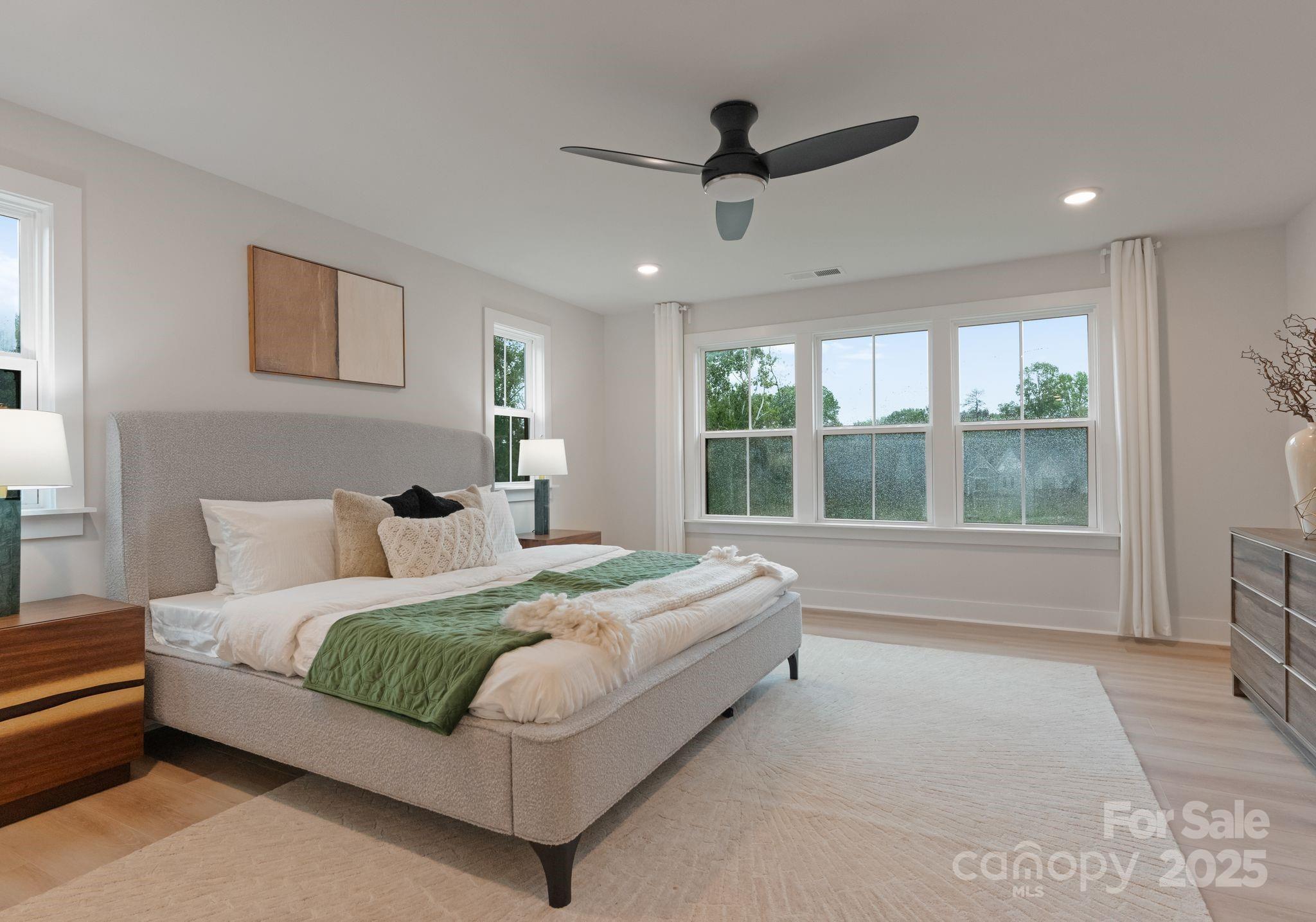 3005 Kinger Lane