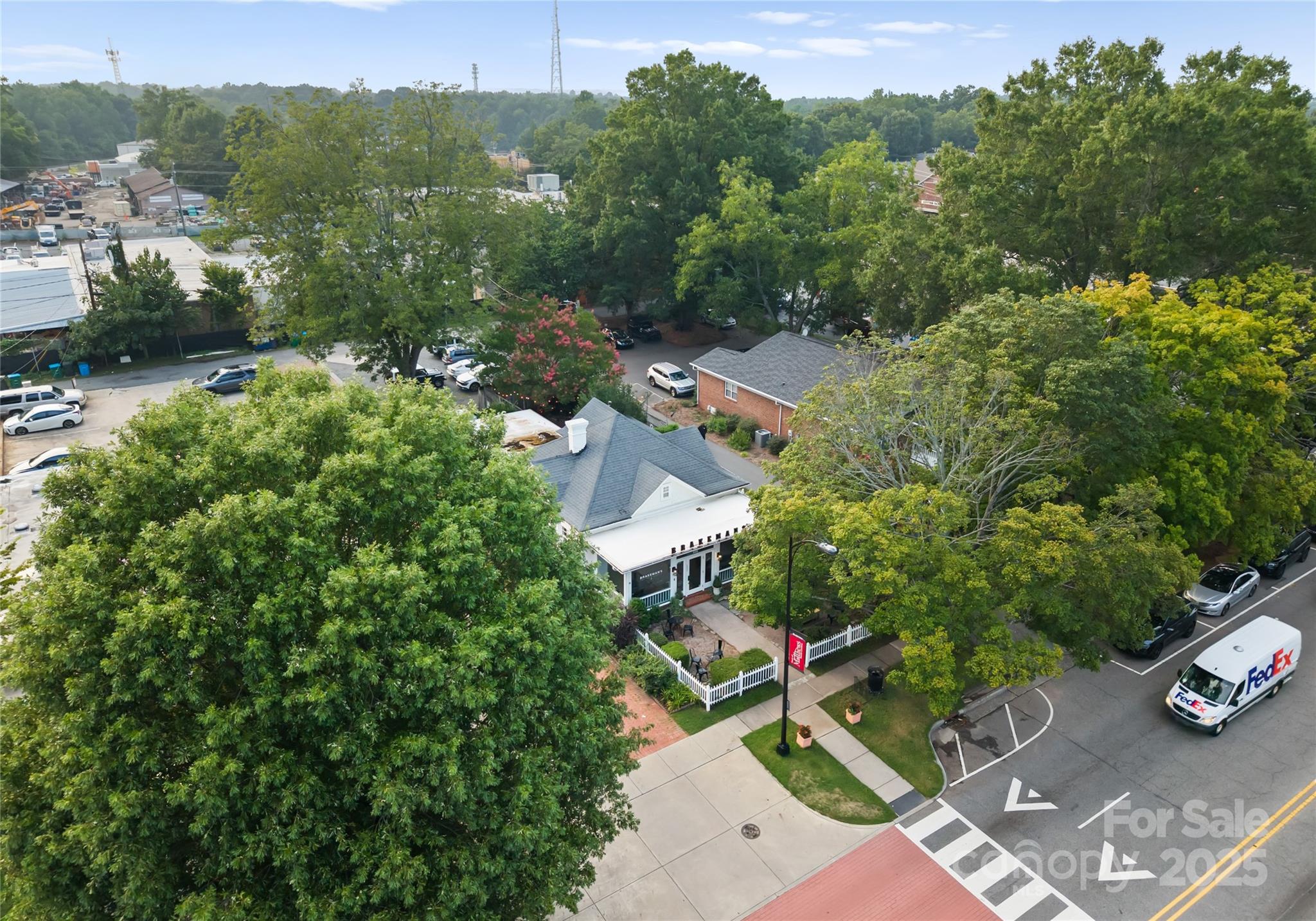3009 Kinger Lane