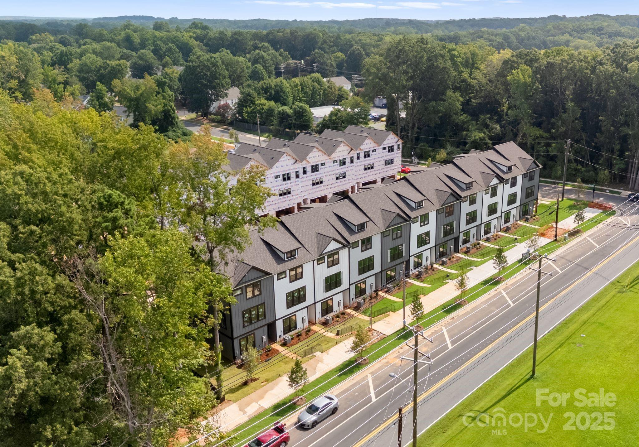 1535 W Rocky River Road