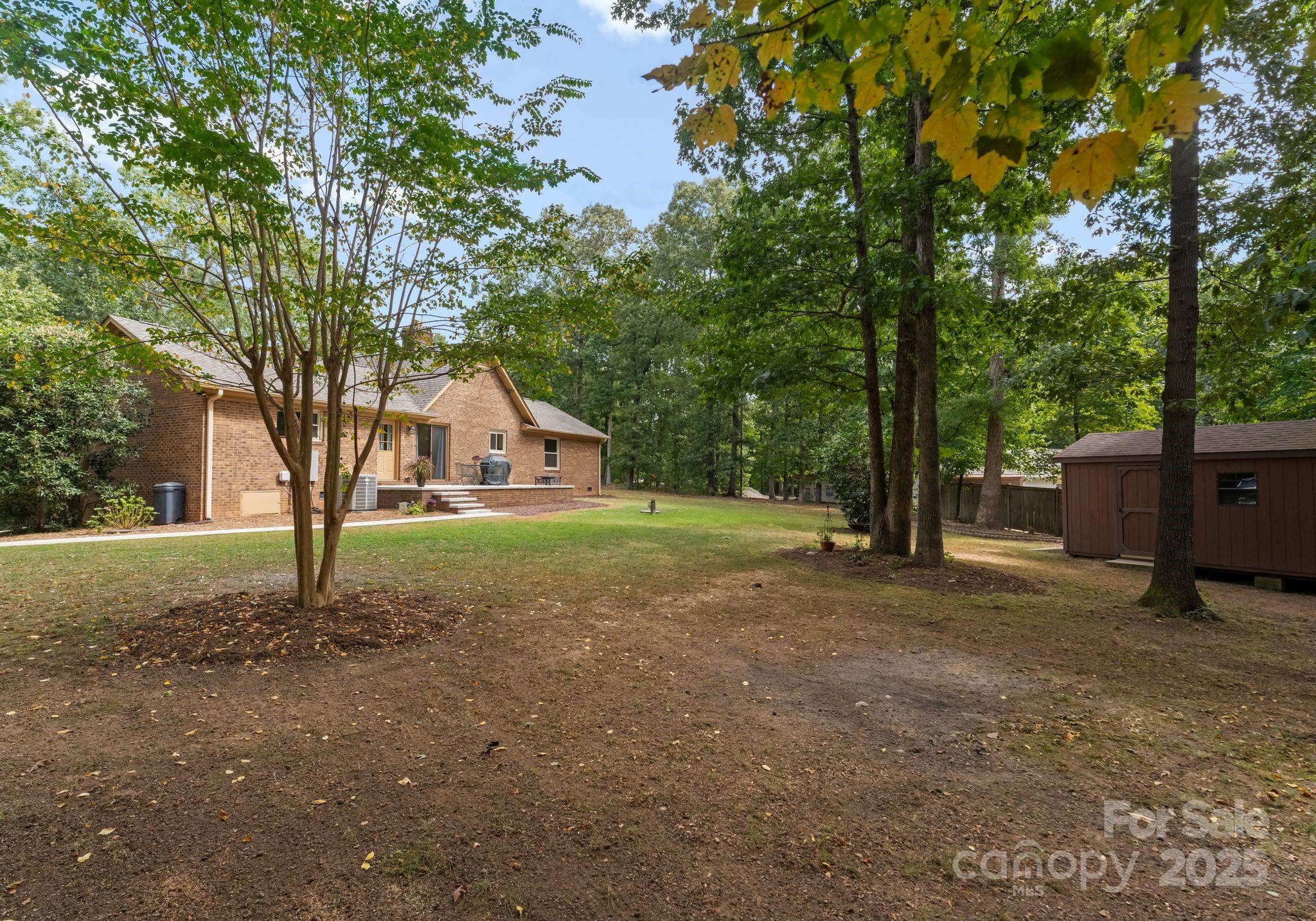 5008 Edith Oak Lane