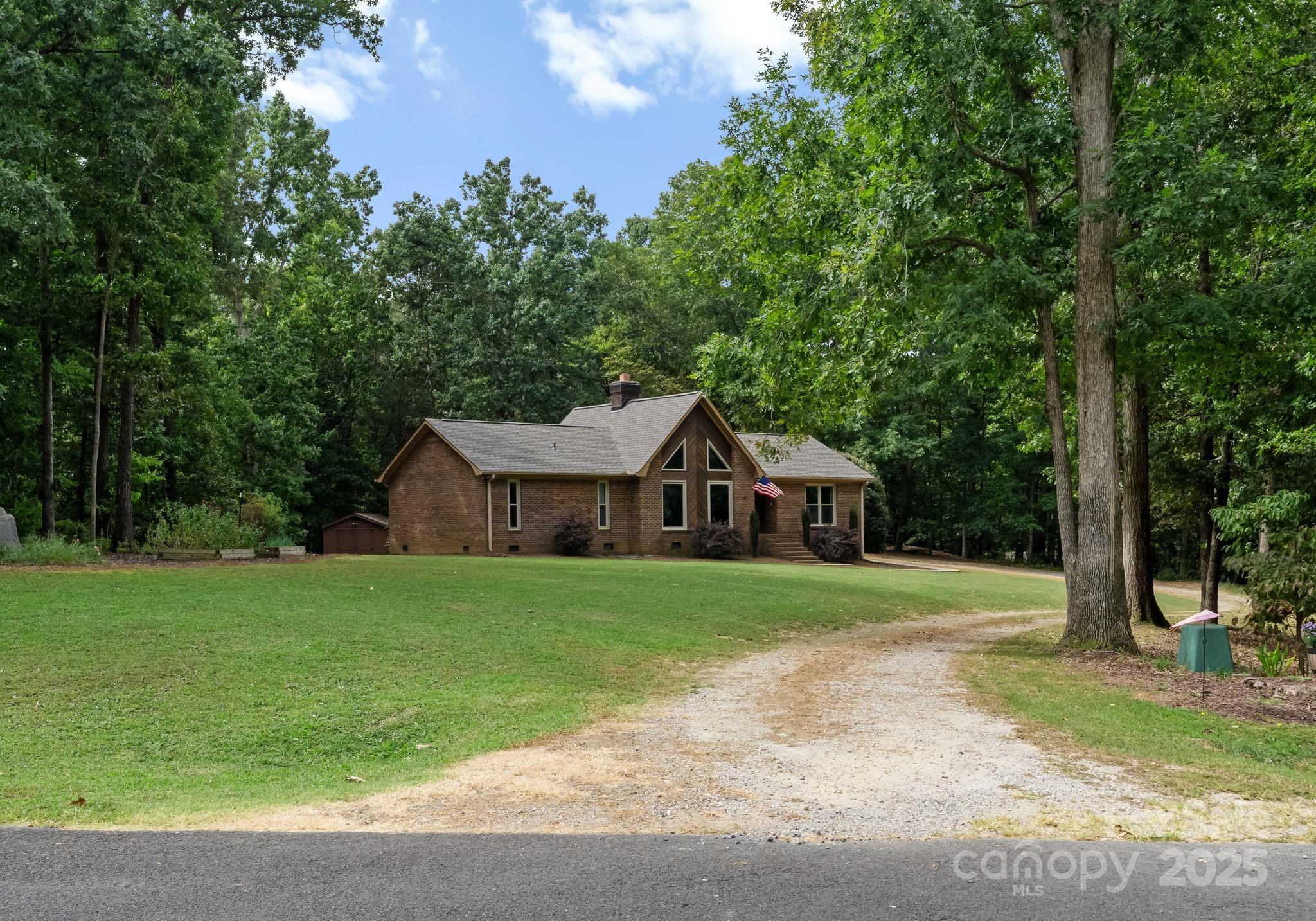 5008 Edith Oak Lane