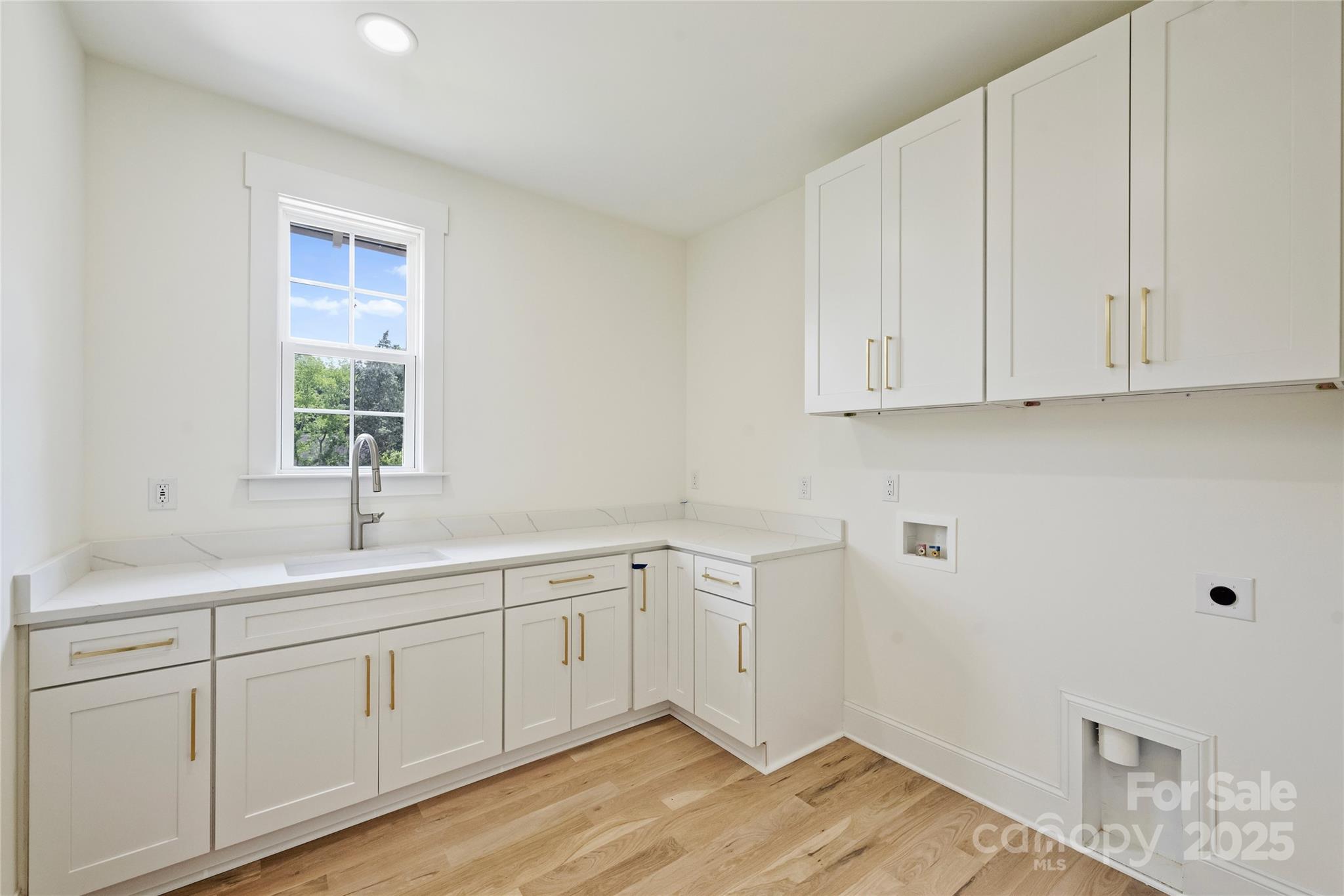 5010 Ohm Lane